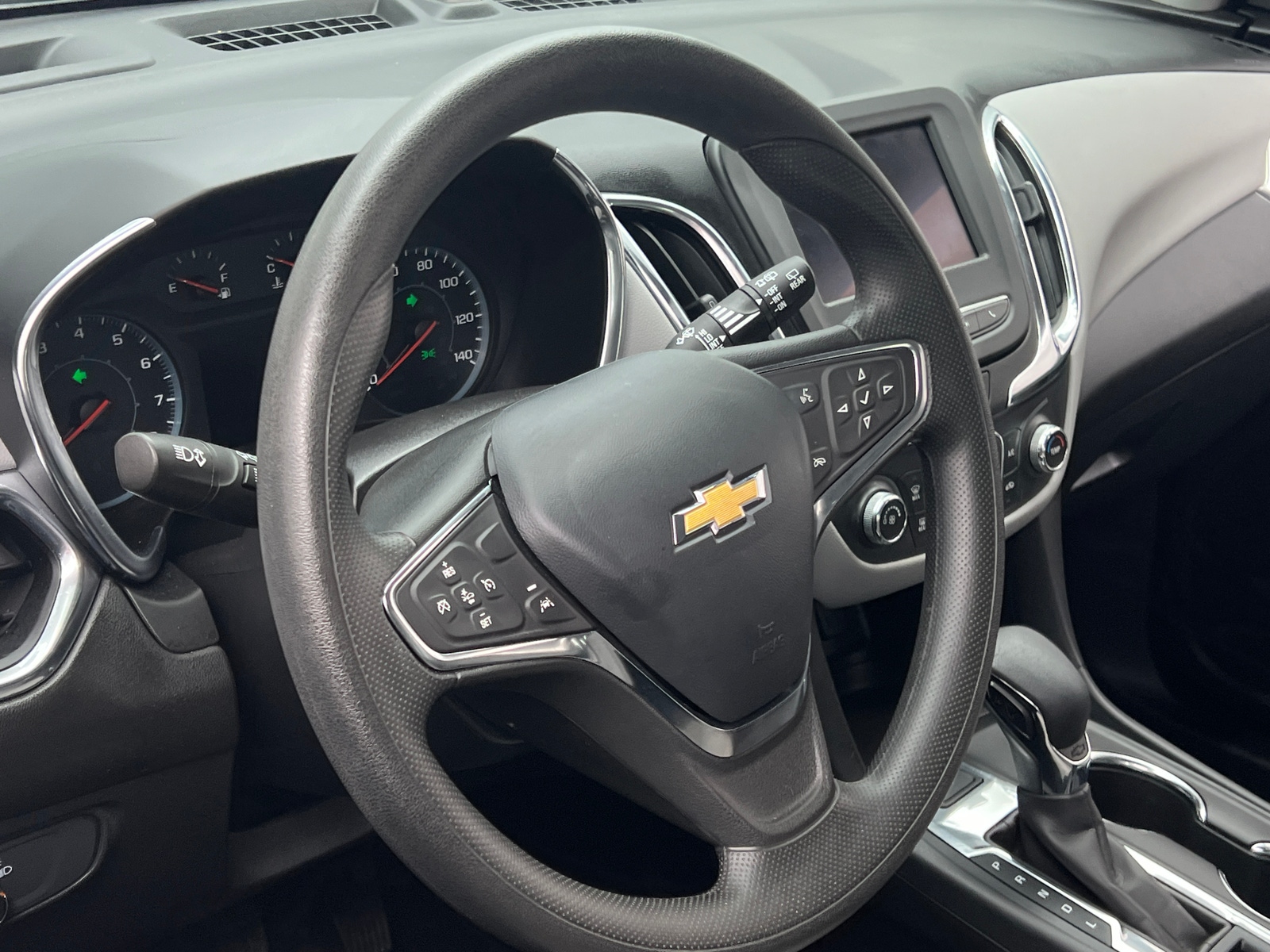 Thumbnail: 2023 Chevrolet Equinox - 5
