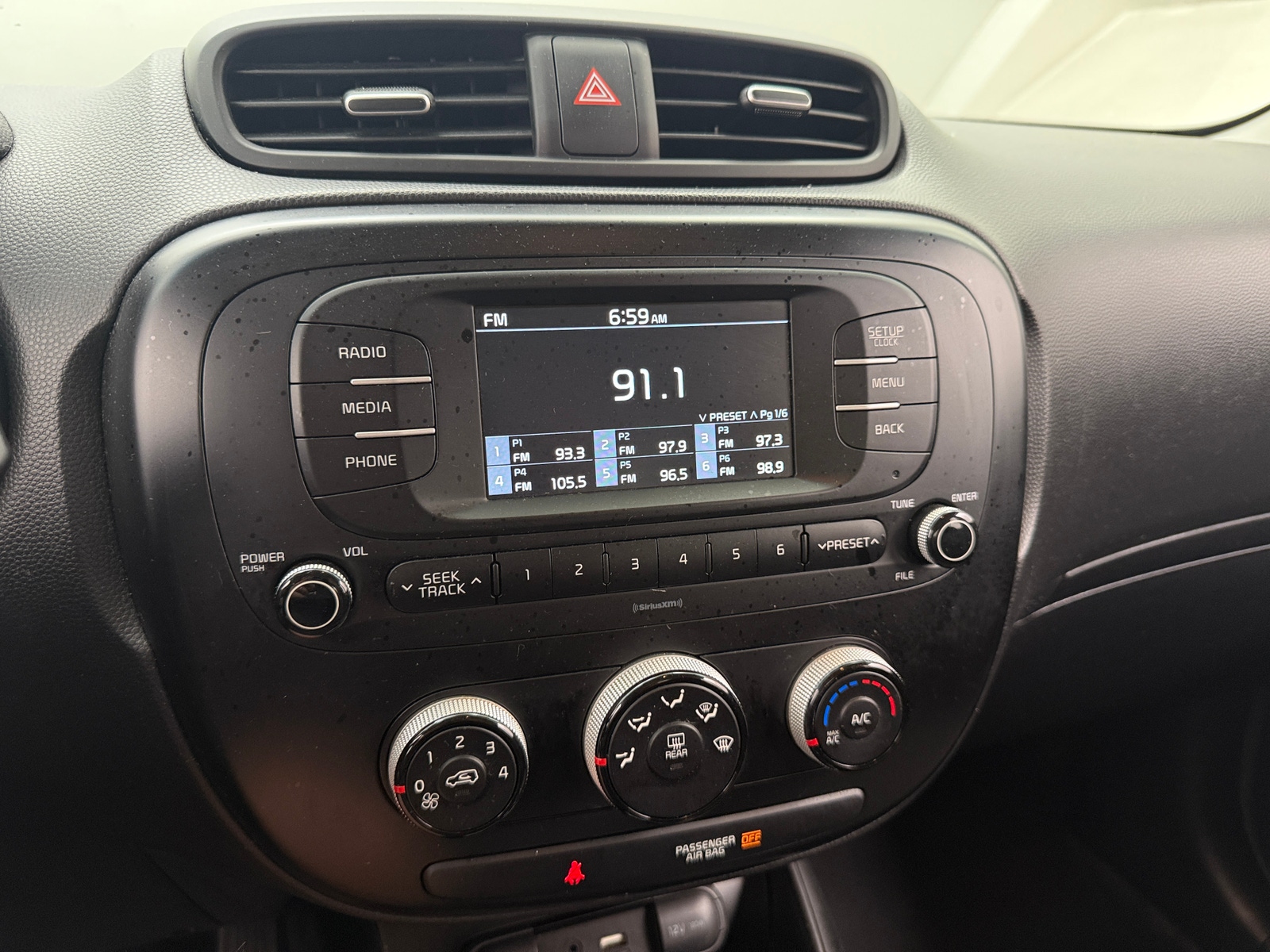 Thumbnail: 2017 Kia Soul - 4