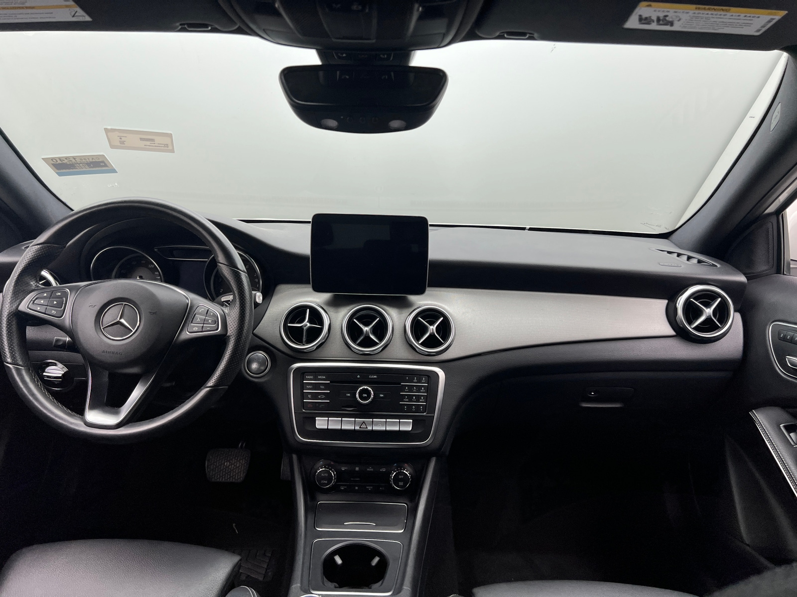 Thumbnail: 2020 Mercedes-Benz GLA - 2
