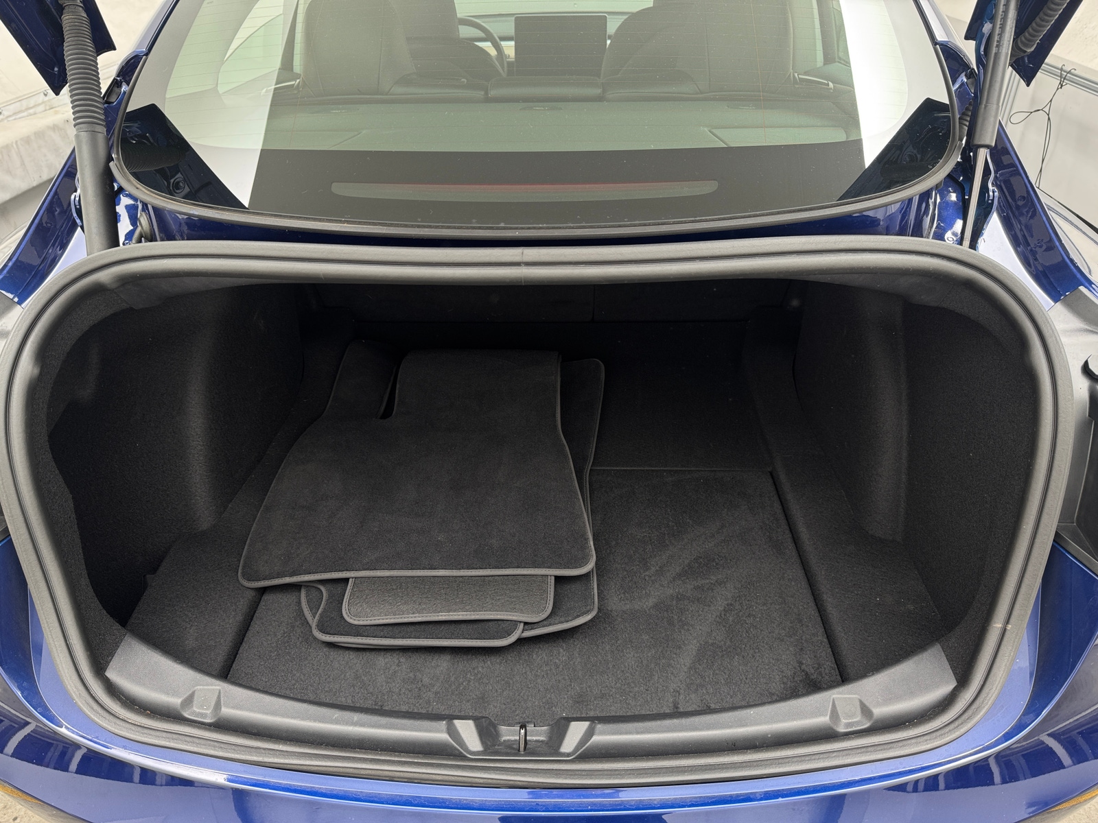Thumbnail: 2023 Tesla Model 3 - 5
