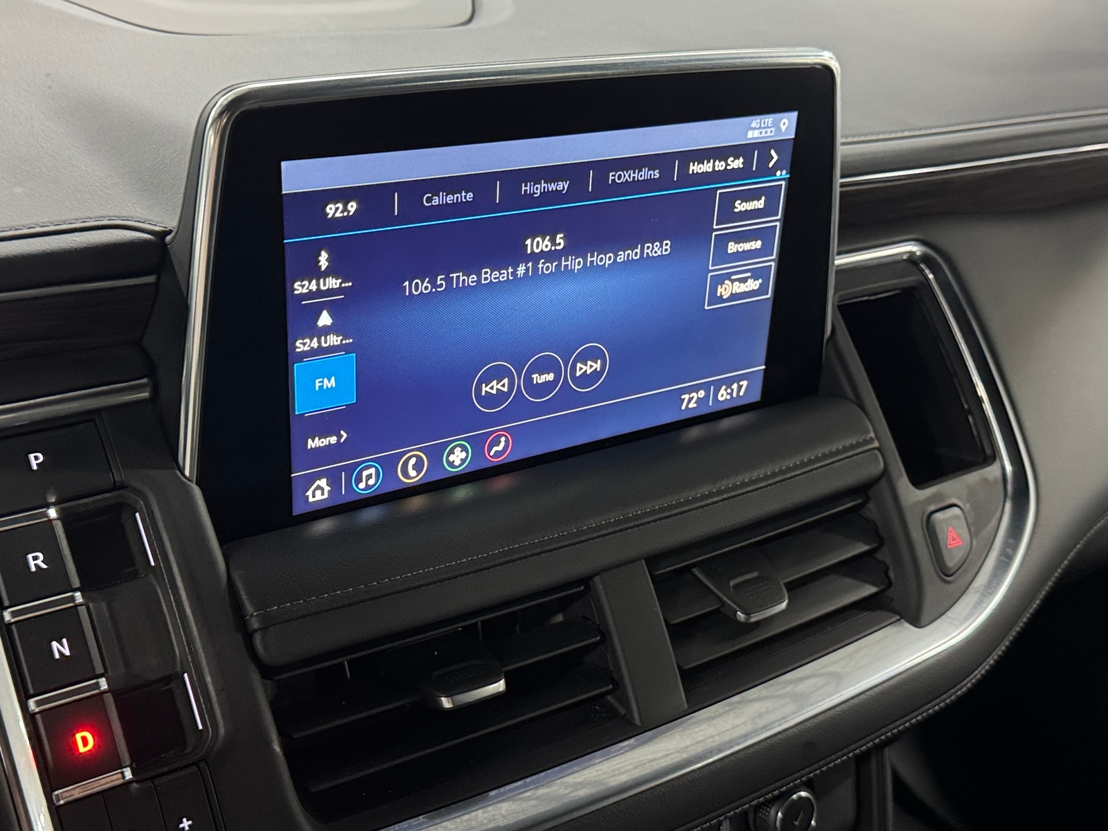 Thumbnail: 2021 Chevrolet Tahoe - 4