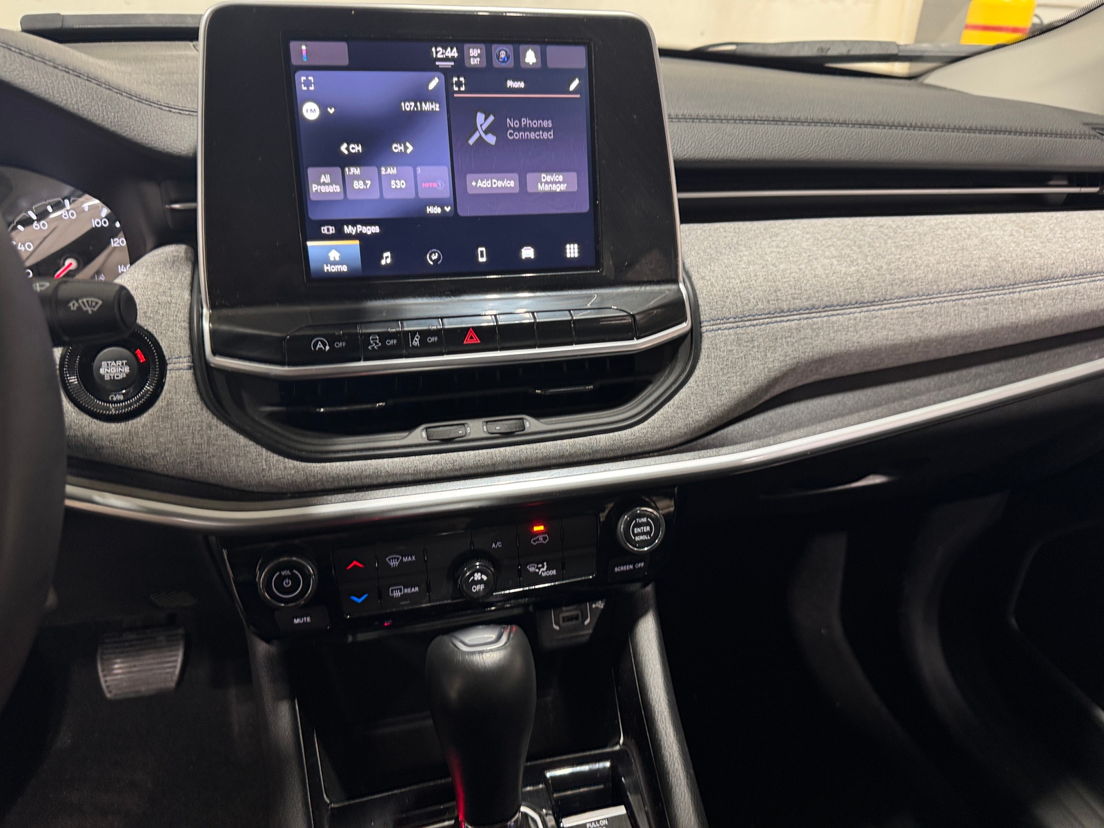 Thumbnail: 2022 Jeep Compass - 4