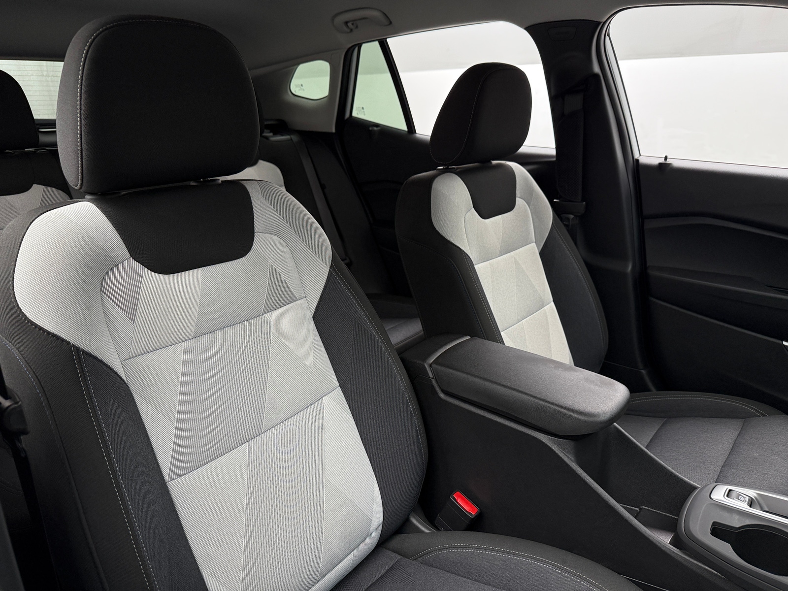Thumbnail: 2024 Chevrolet Trax - 2