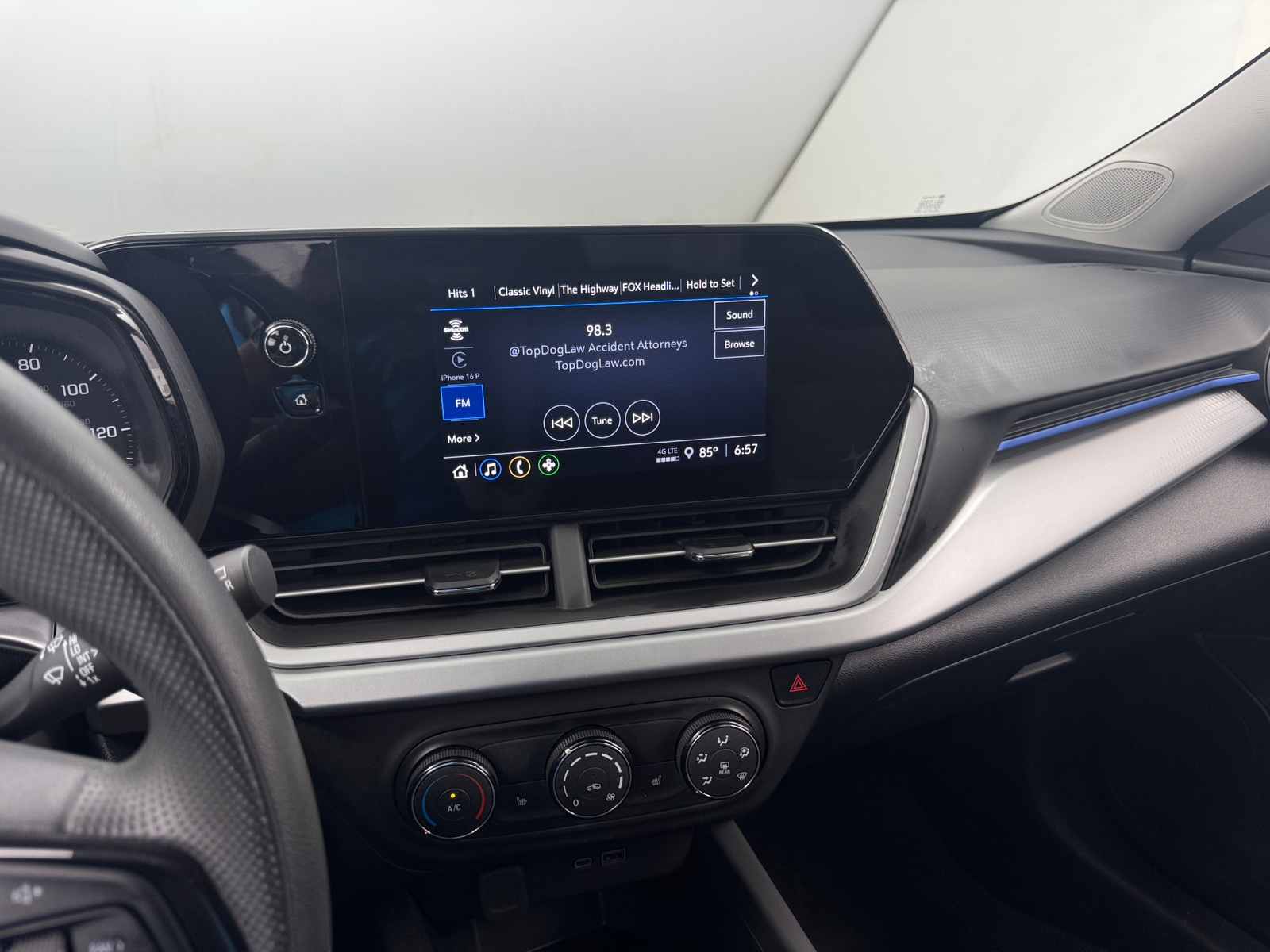 Thumbnail: 2024 Chevrolet Trax - 4