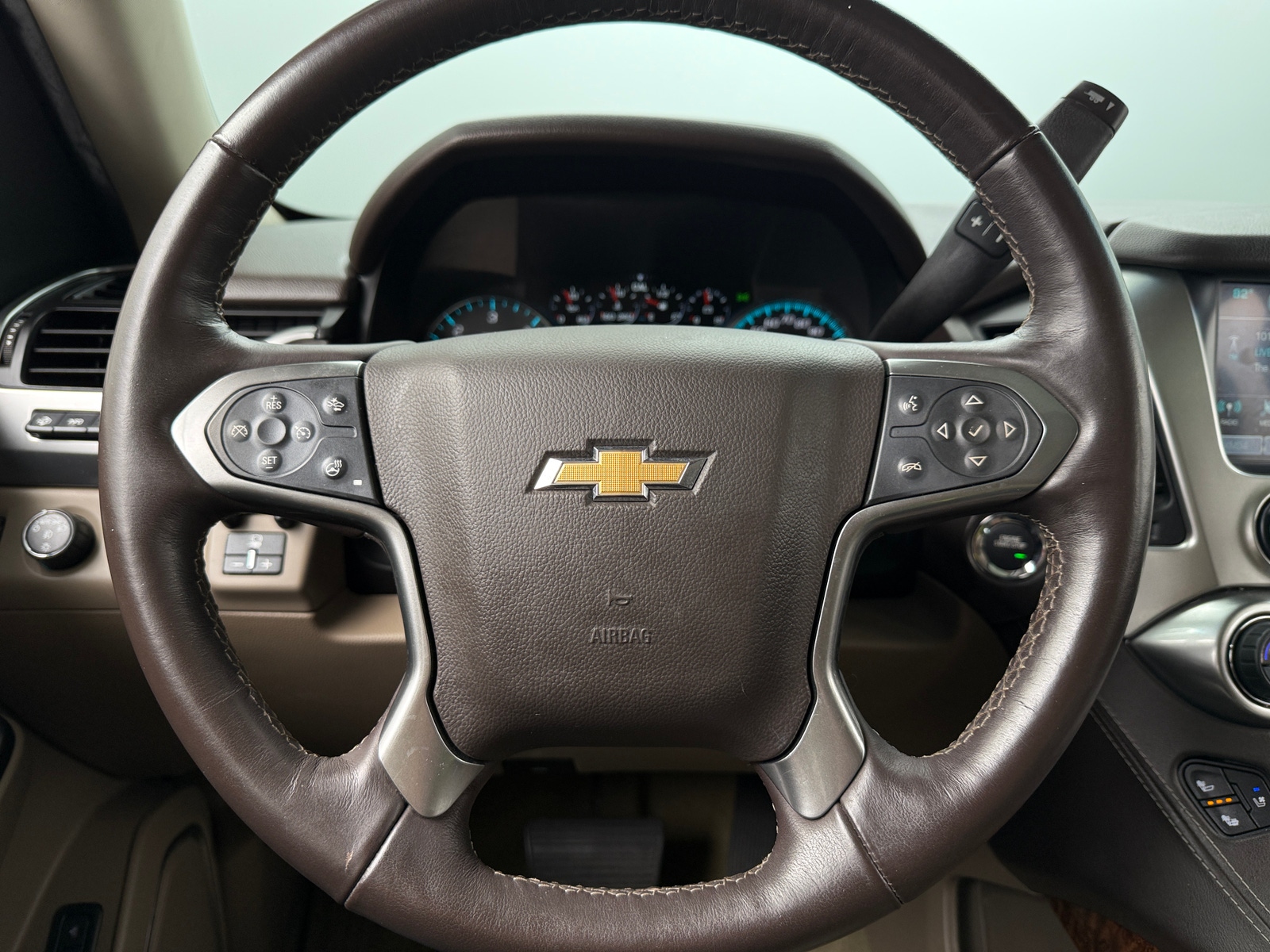 Thumbnail: 2017 Chevrolet Tahoe - 4