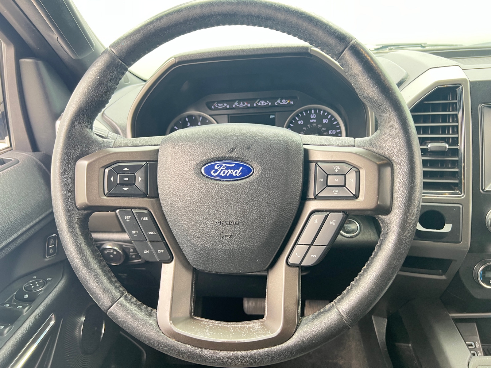 Thumbnail: 2019 Ford Expedition MAX - 5