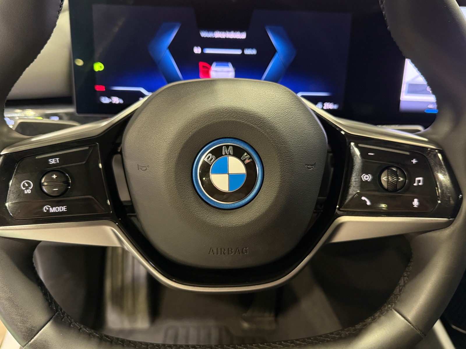Thumbnail: 2024 BMW i5 - 4