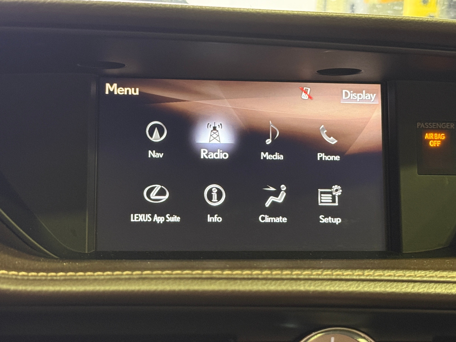 Thumbnail: 2017 Lexus ES - 3