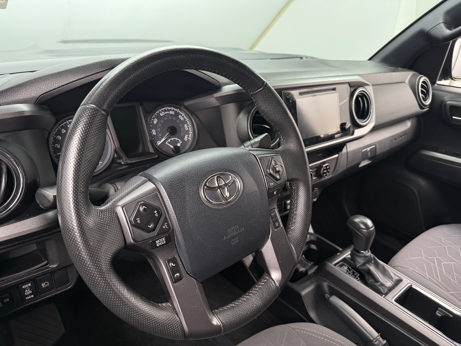 Thumbnail: 2018 Toyota Tacoma - 5