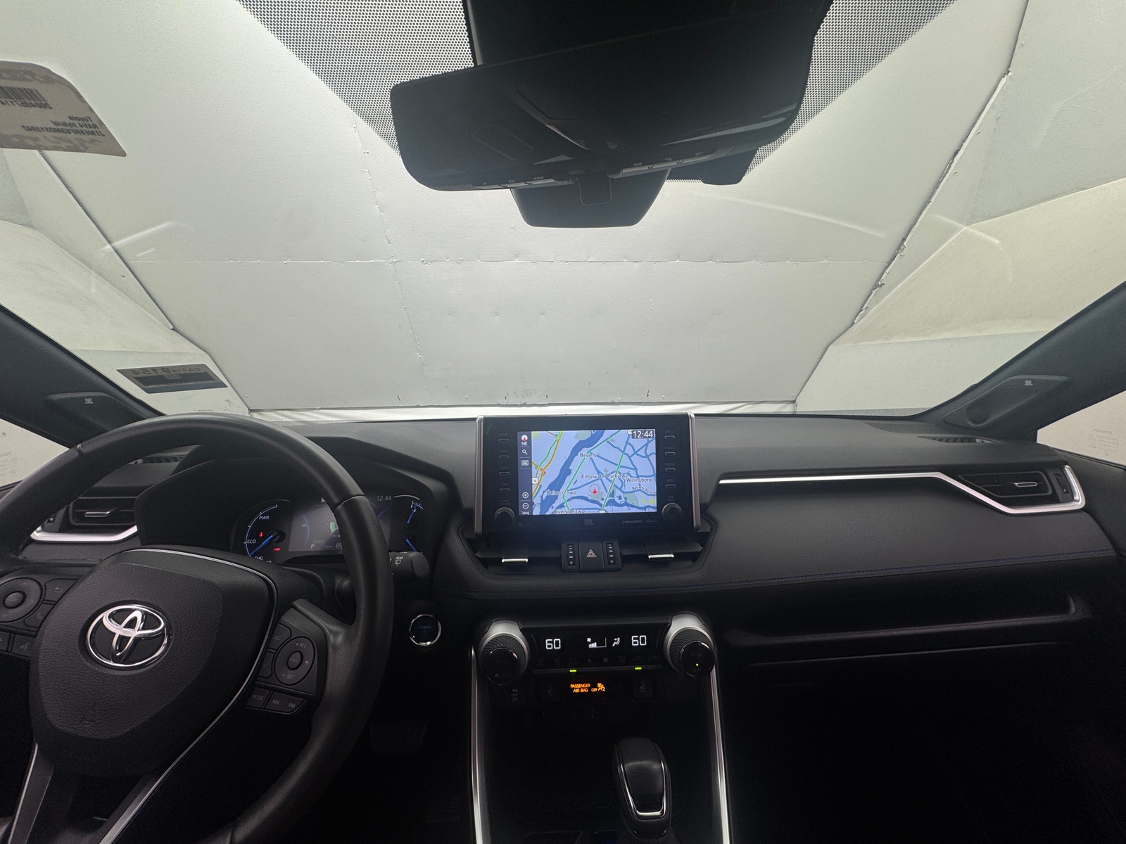 Thumbnail: 2021 Toyota RAV4 - 3