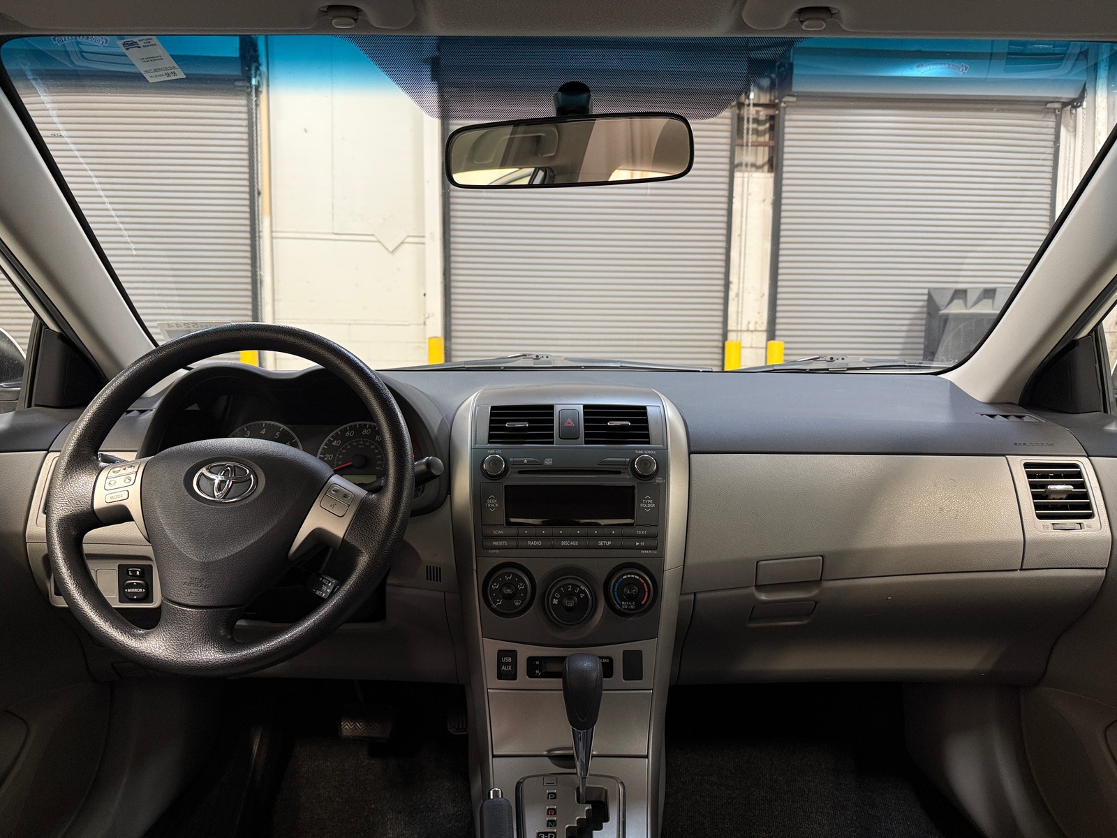 Thumbnail: 2011 Toyota Corolla - 3