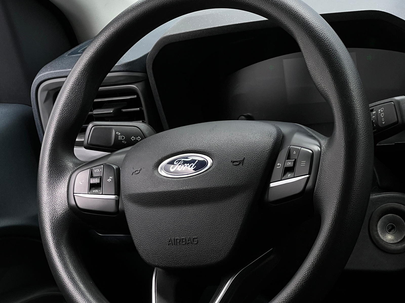 Thumbnail: 2022 Ford Maverick - 5