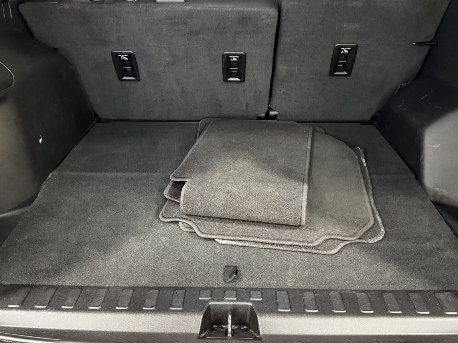 Thumbnail: 2018 Chevrolet Equinox - 7