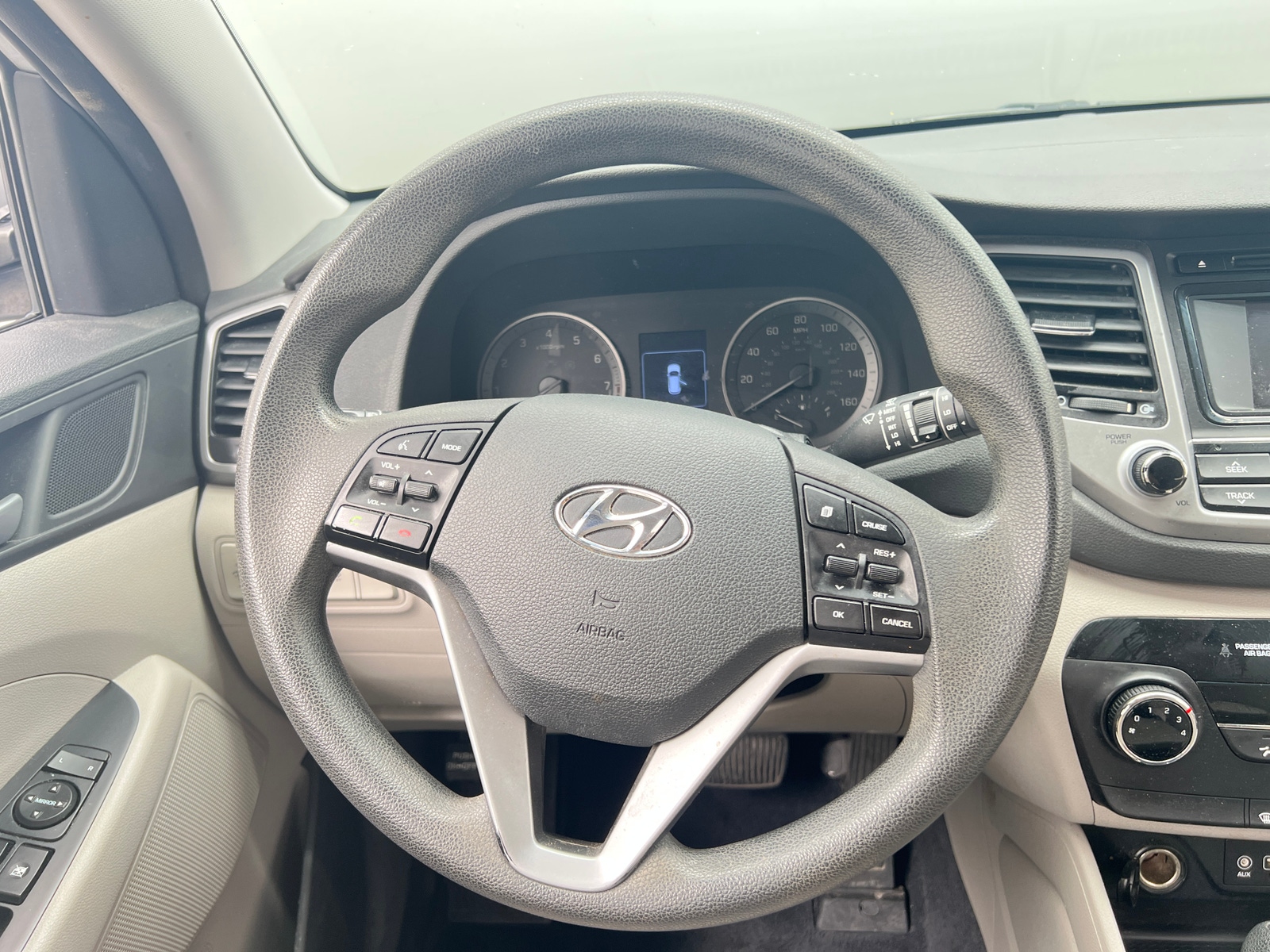 Thumbnail: 2017 Hyundai Tucson - 5