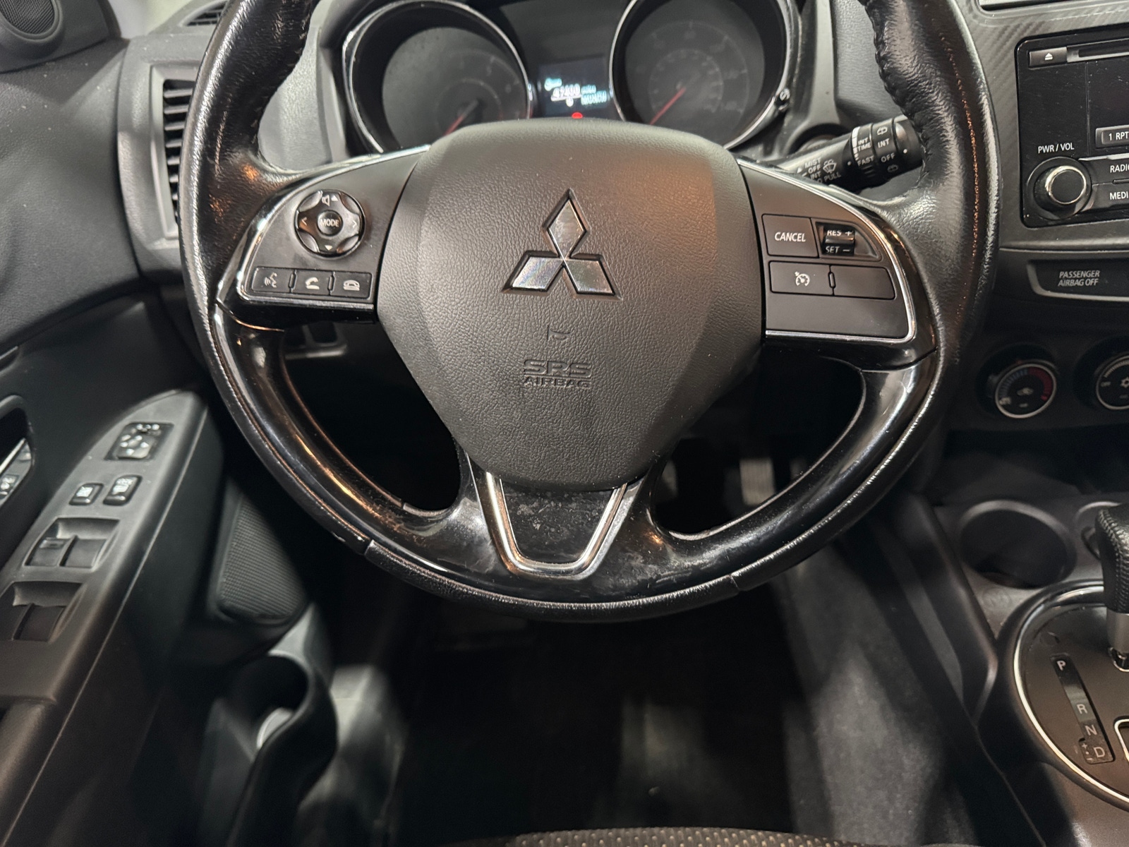 Thumbnail: 2016 Mitsubishi Outlander Sport - 5