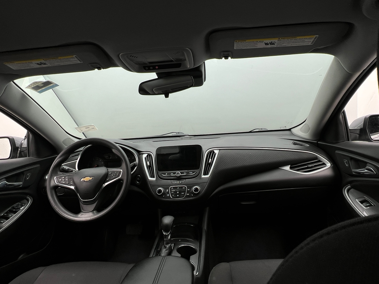 Thumbnail: 2023 Chevrolet Malibu - 3