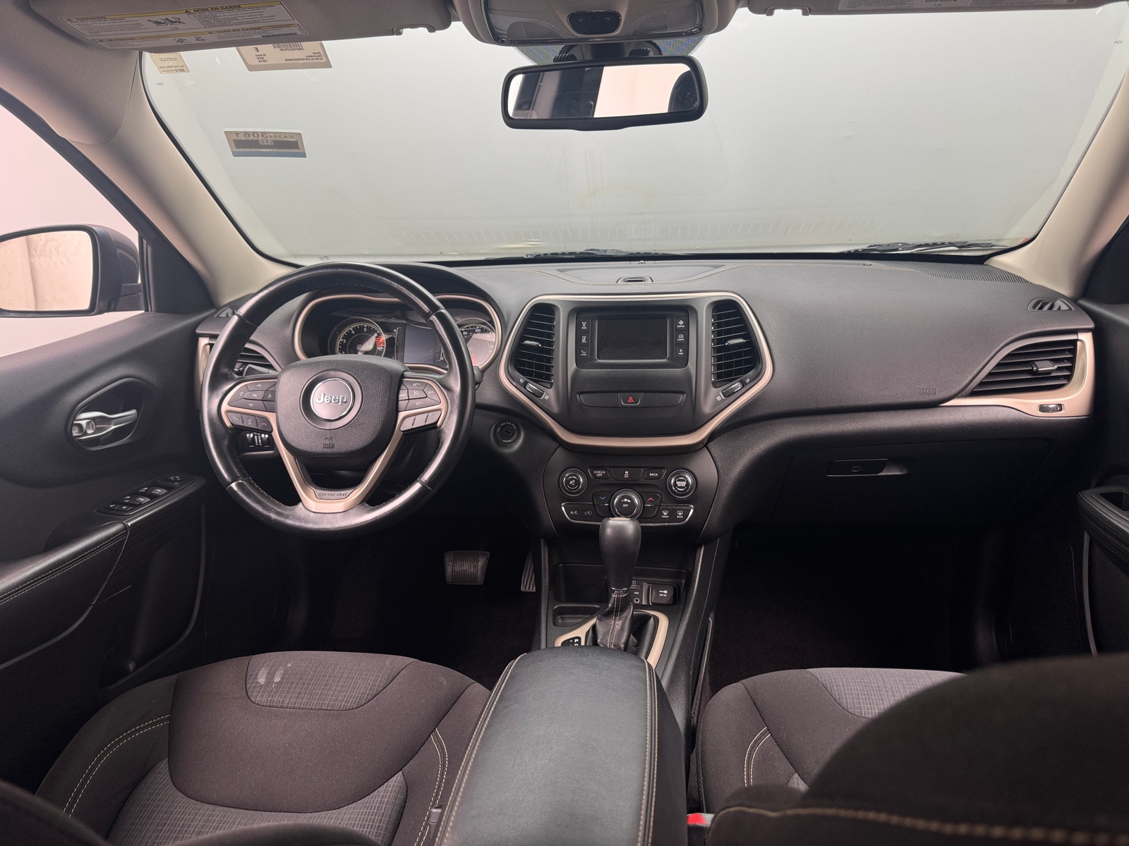 Thumbnail: 2016 Jeep Cherokee - 3