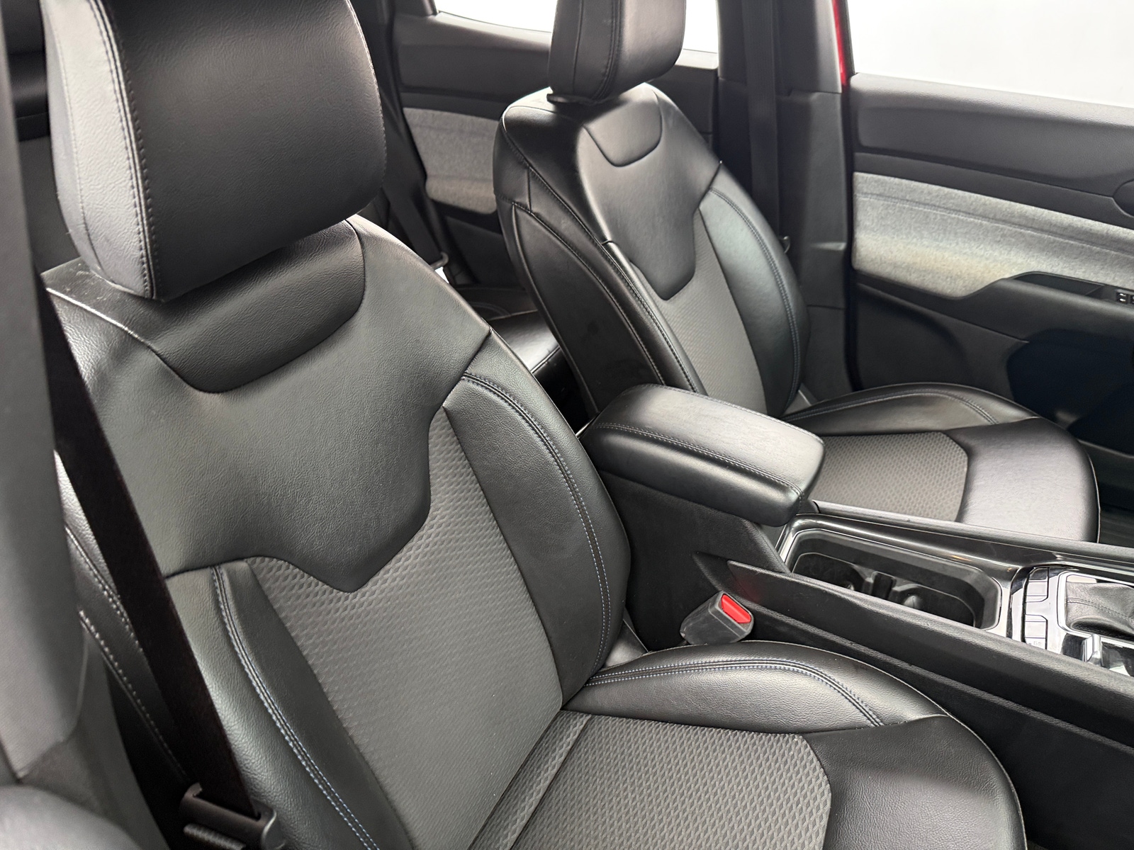 Thumbnail: 2023 Jeep Compass - 2