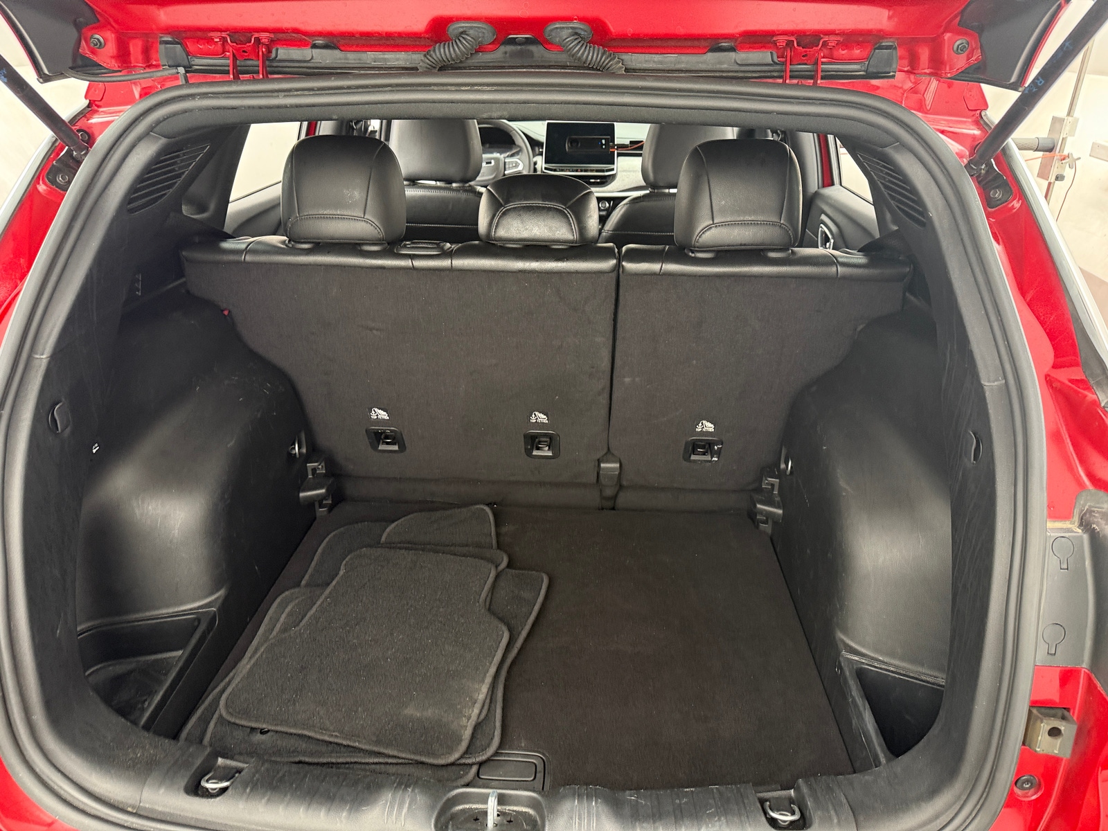 Thumbnail: 2023 Jeep Compass - 7