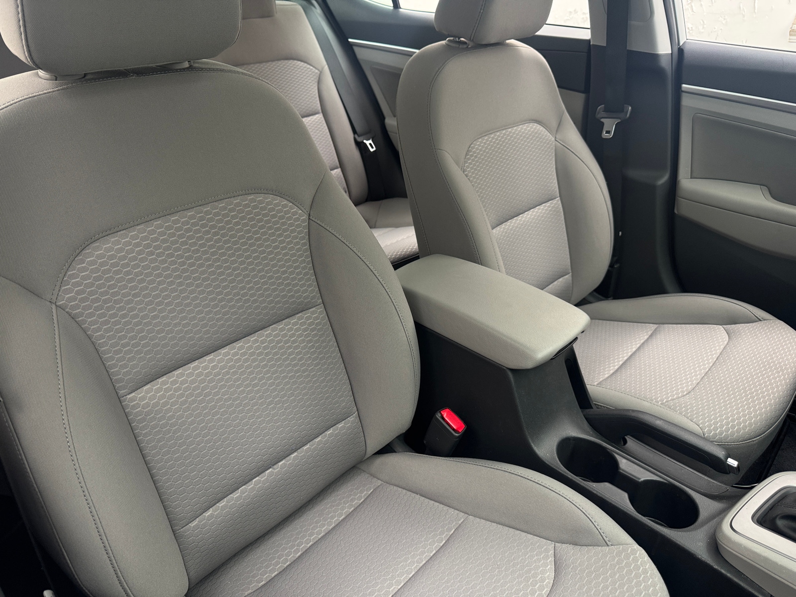 Thumbnail: 2020 Hyundai Elantra - 2