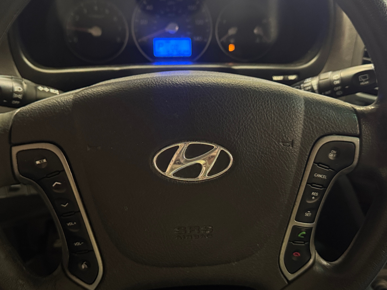 Thumbnail: 2012 Hyundai Santa Fe - 5