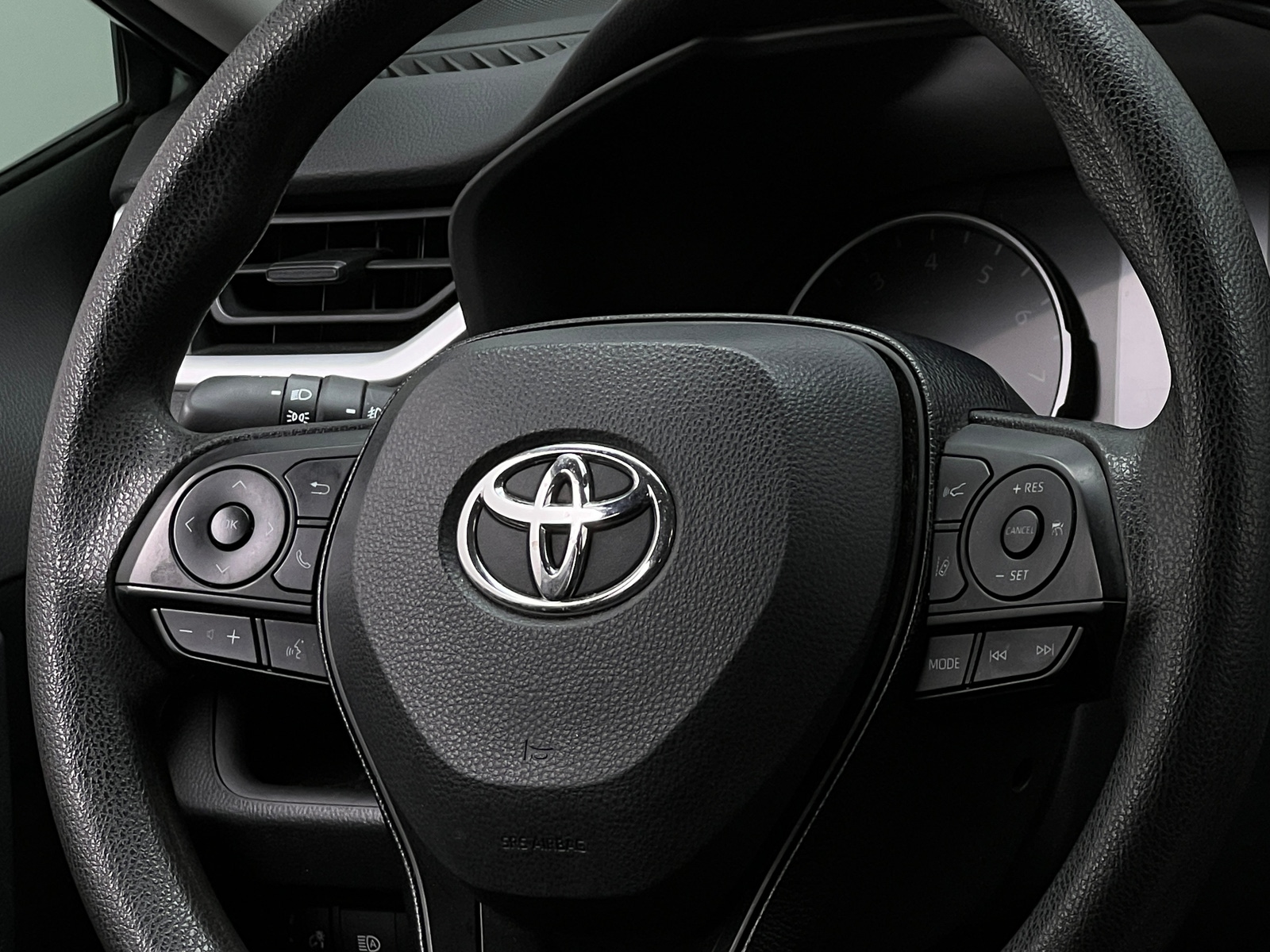 Thumbnail: 2021 Toyota RAV4 - 5