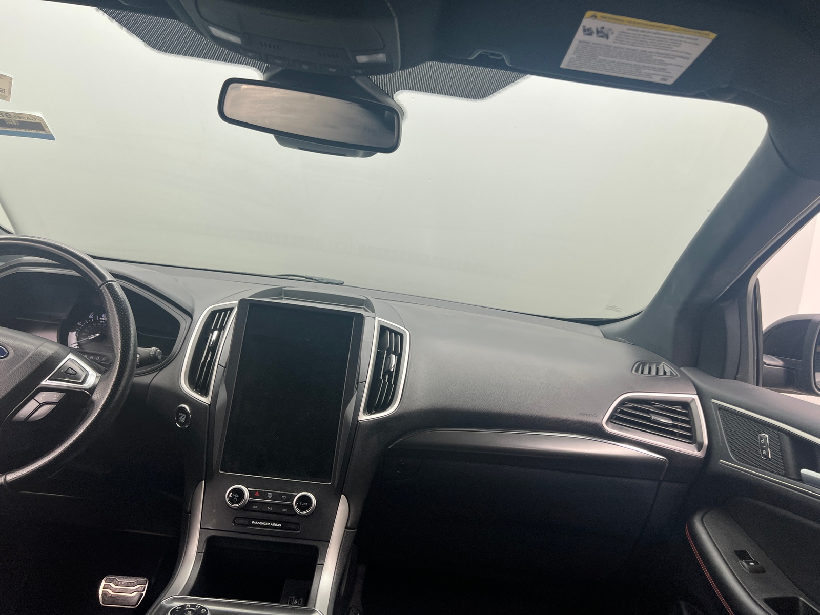 Thumbnail: 2022 Ford Edge - 2