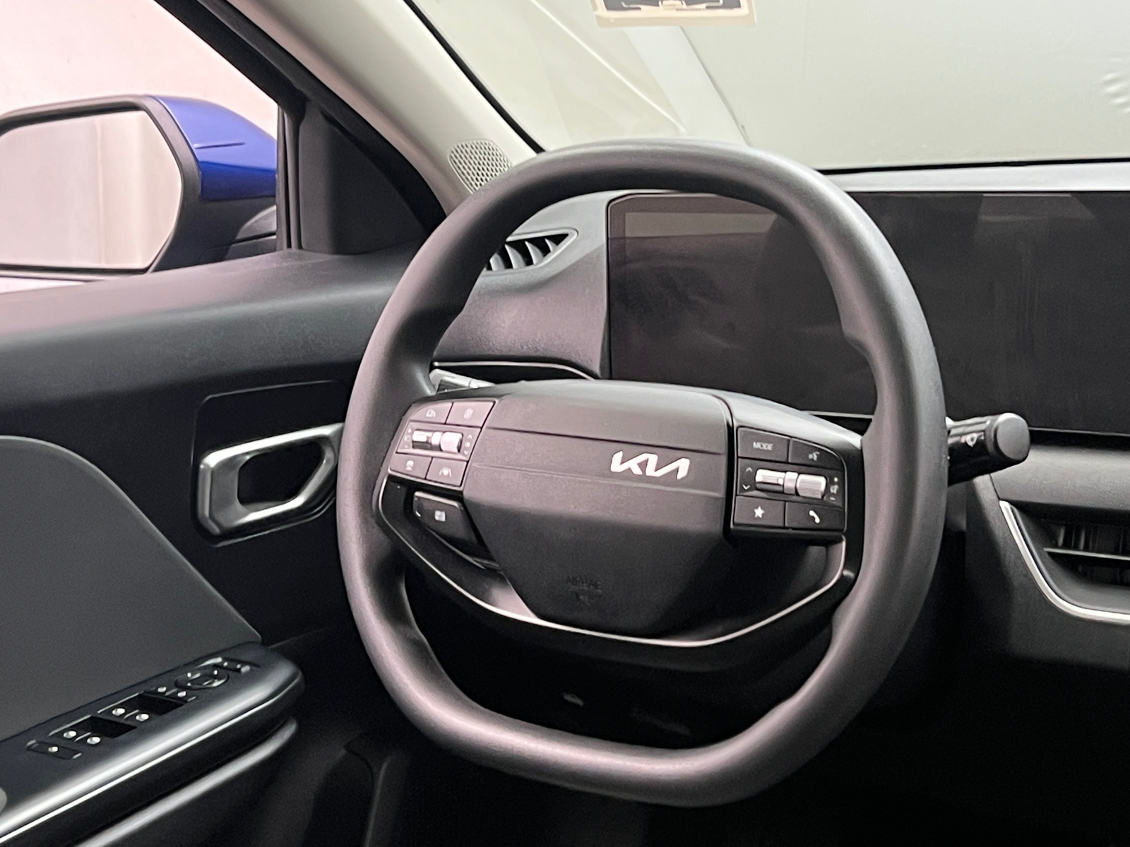 Thumbnail: 2025 Kia K4 - 5