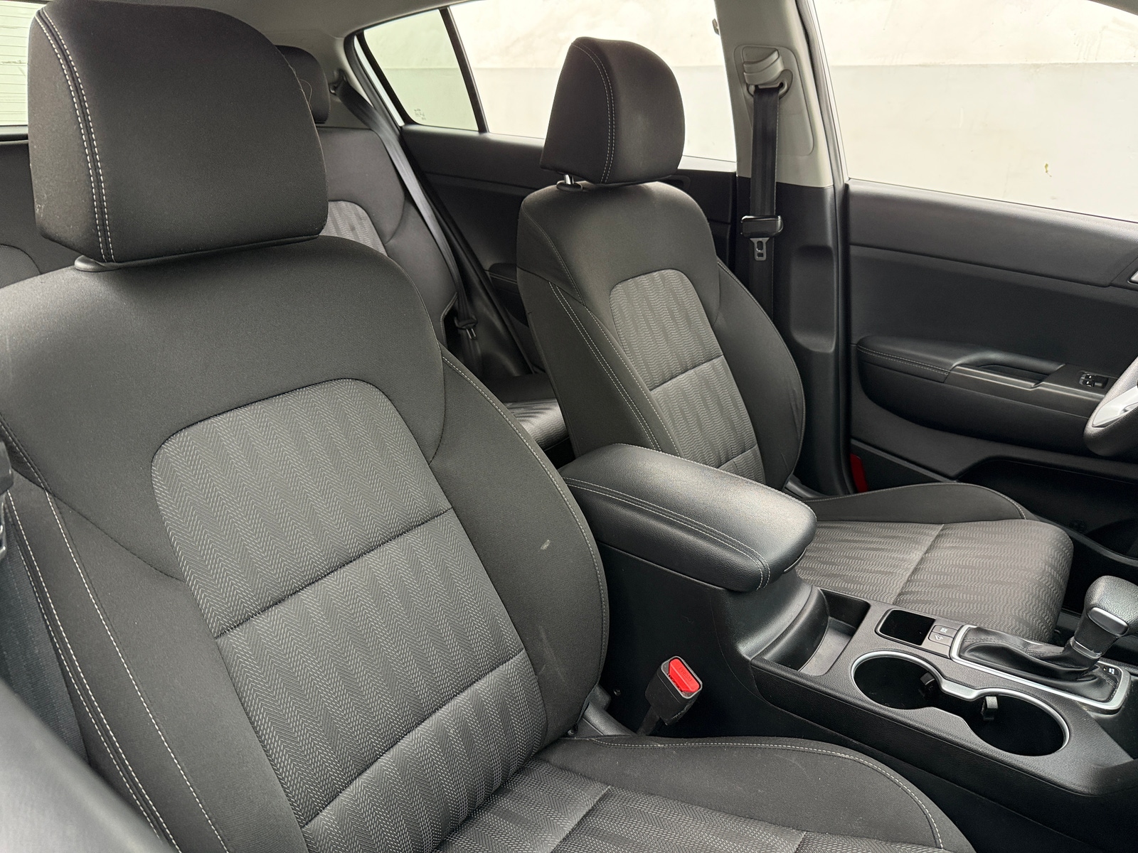 Thumbnail: 2020 Kia Sportage - 2