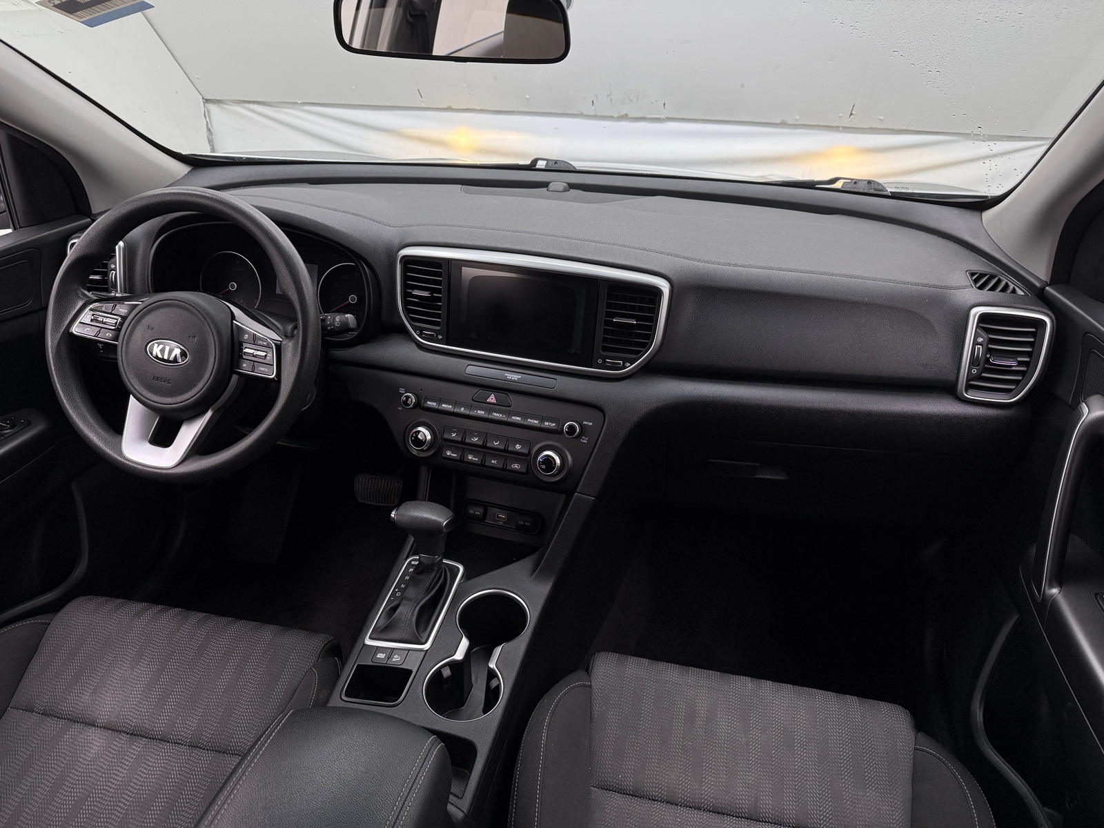 Thumbnail: 2020 Kia Sportage - 3