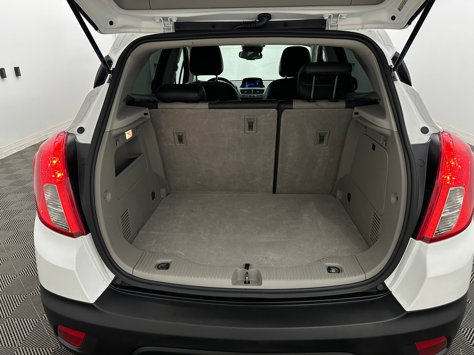 Thumbnail: 2016 Buick Encore - 7