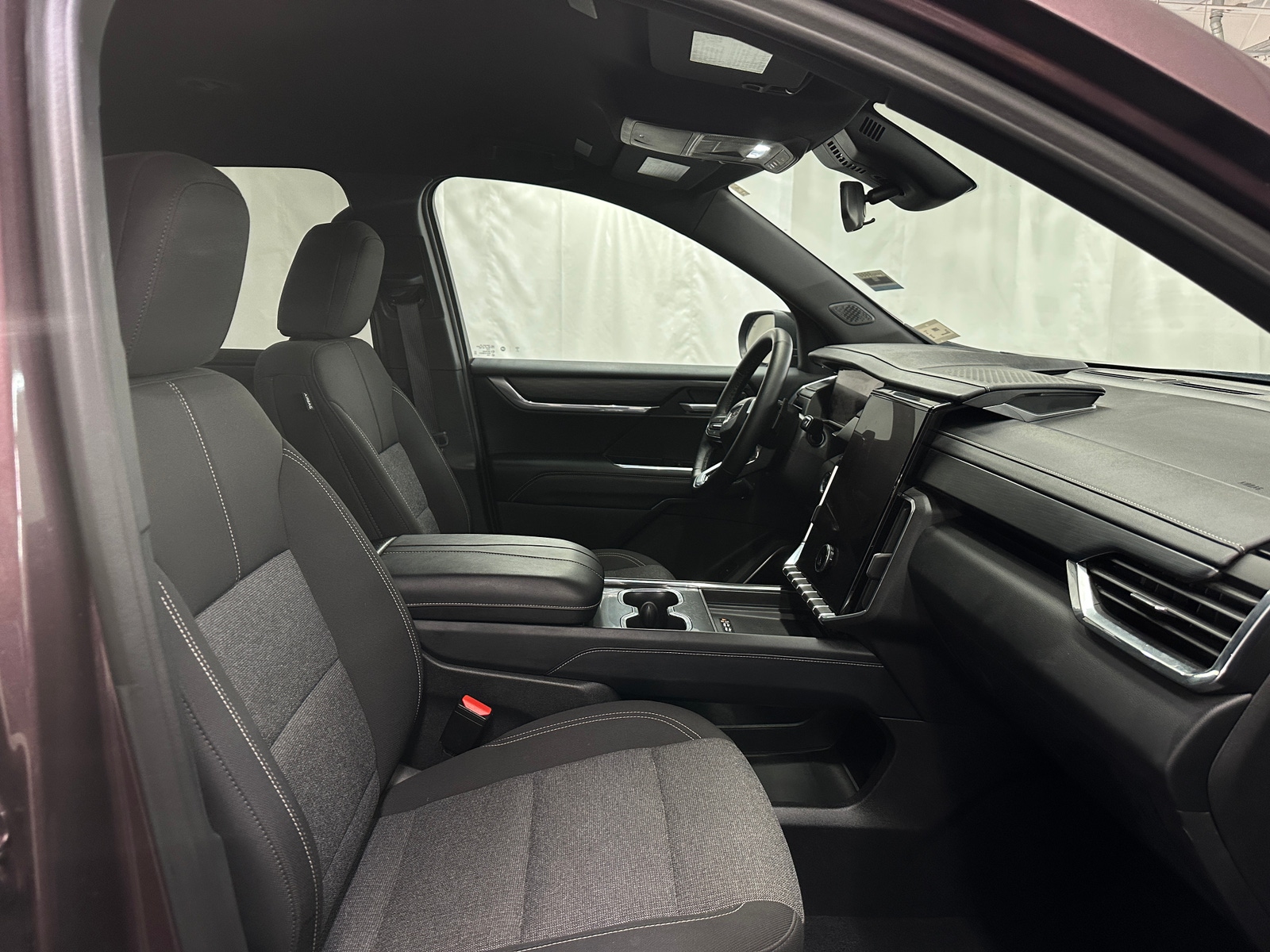 Thumbnail: 2025 GMC Acadia - 2