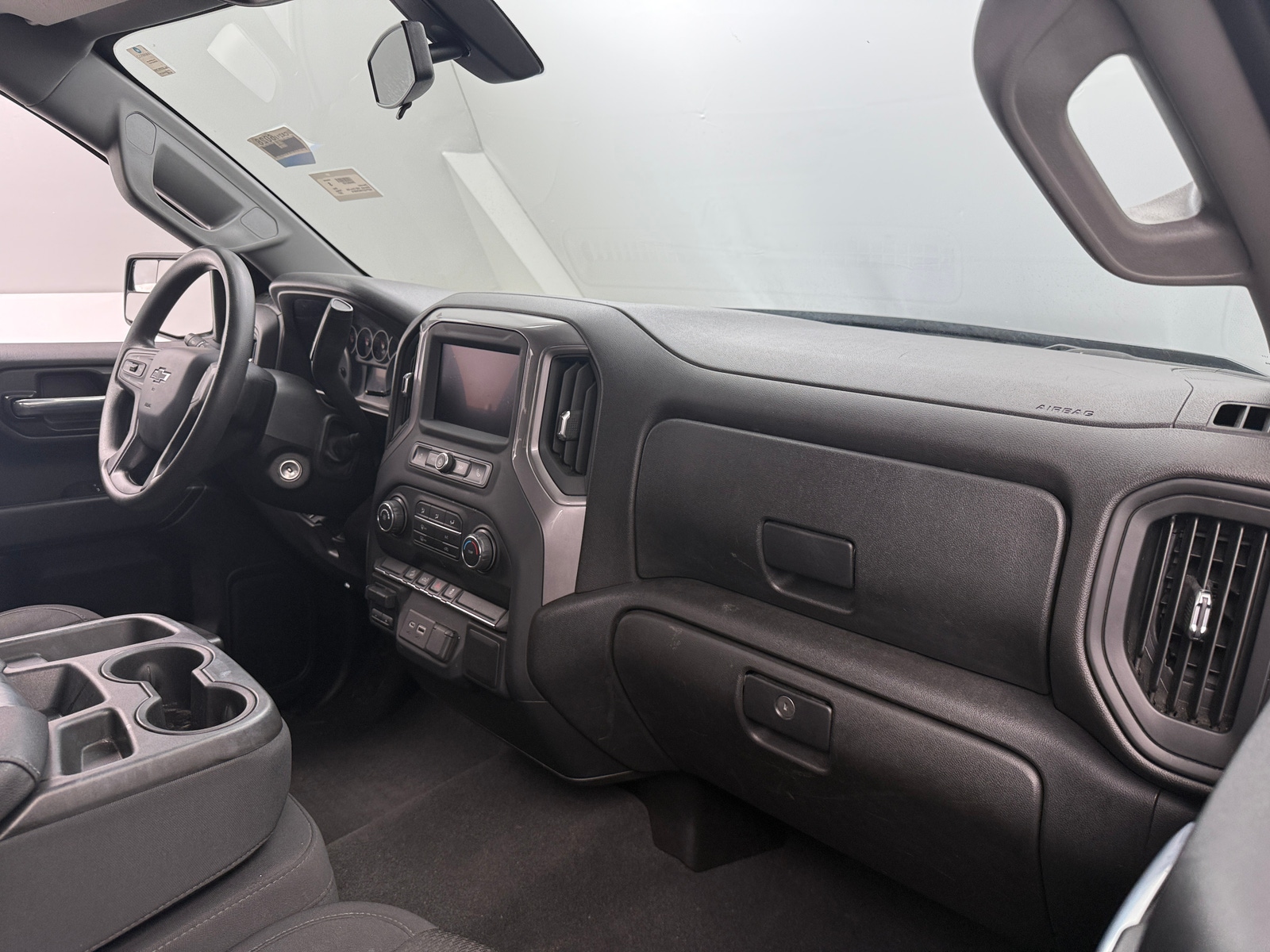 Thumbnail: 2021 Chevrolet Silverado 1500 - 3