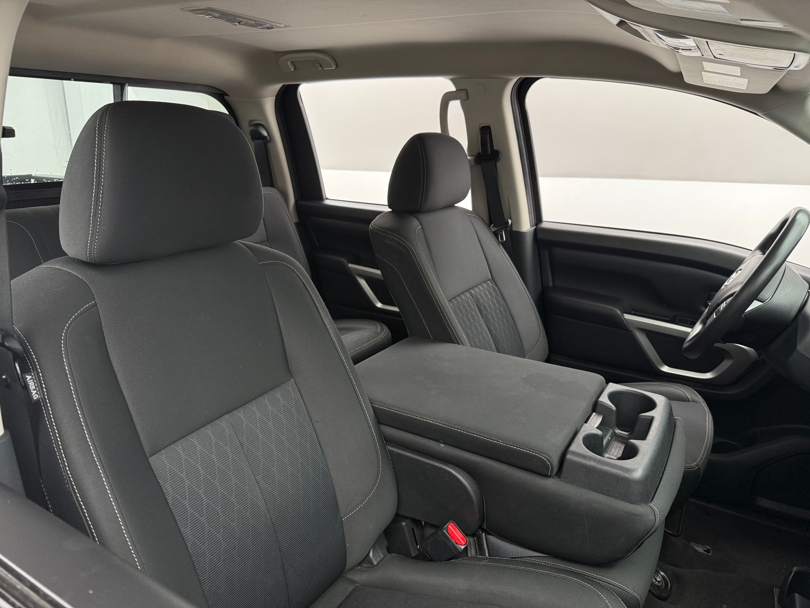 Thumbnail: 2018 Nissan Titan - 2