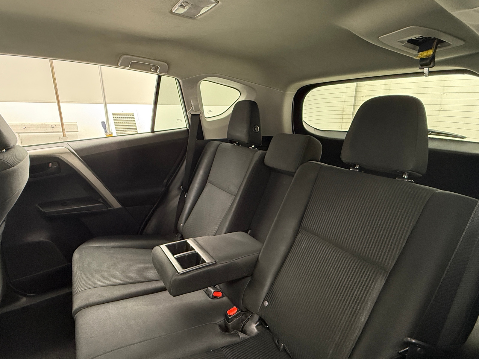 Thumbnail: 2018 Toyota RAV4 - 6