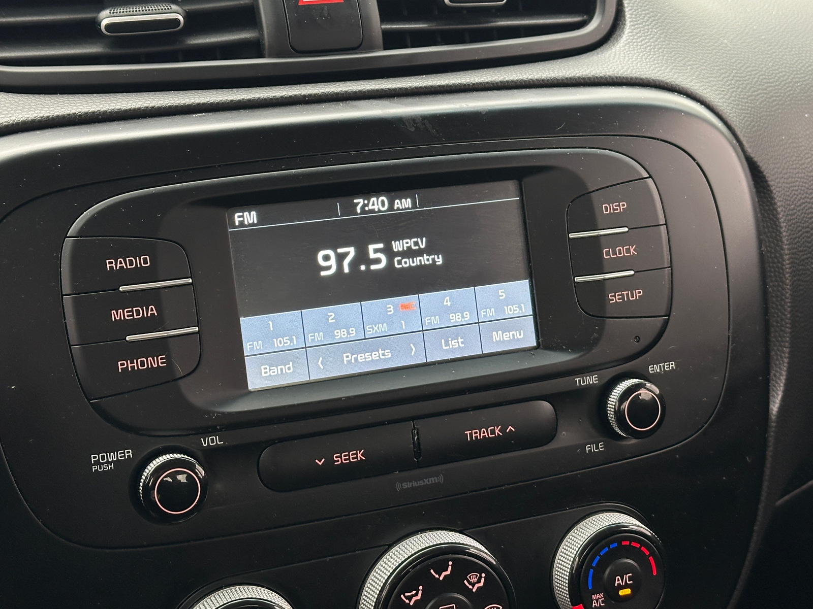 Thumbnail: 2019 Kia Soul - 4