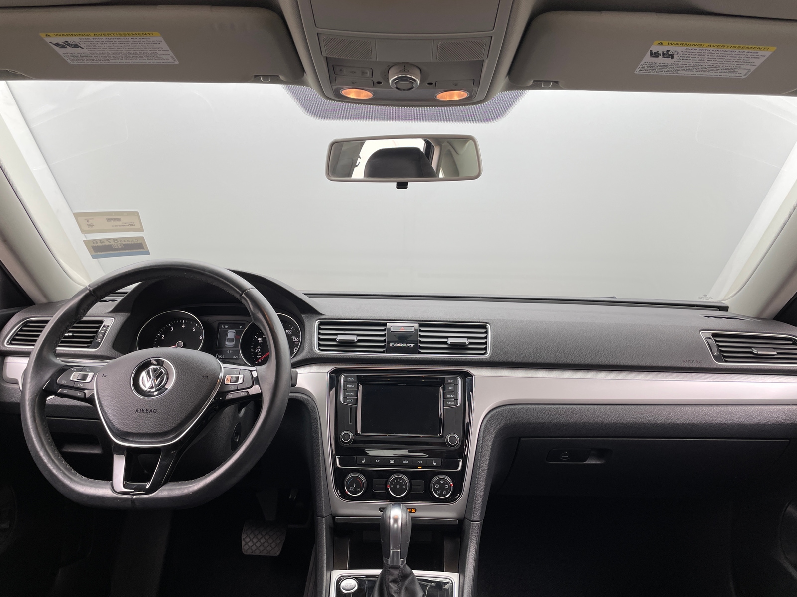 Thumbnail: 2019 Volkswagen Passat - 2