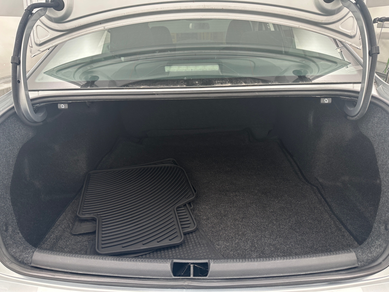 Thumbnail: 2018 Volkswagen Passat - 7