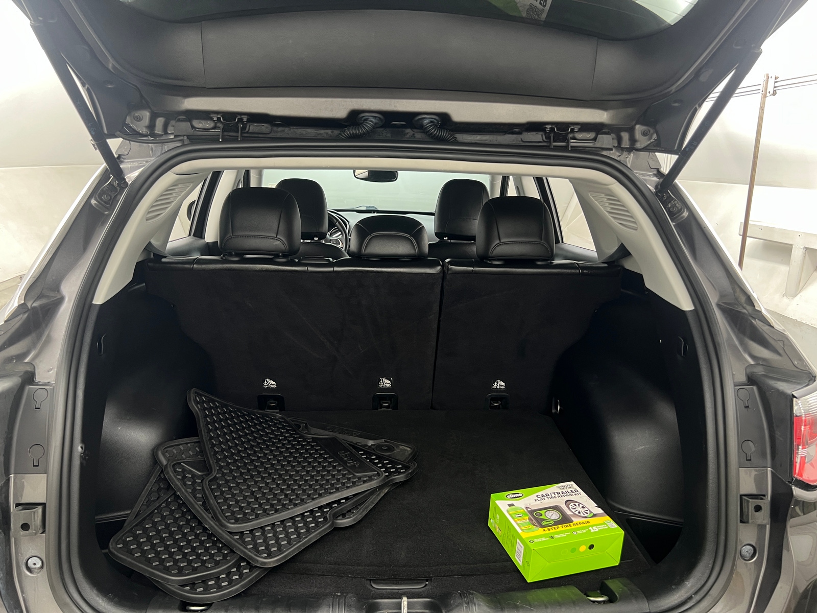 Thumbnail: 2018 Jeep Compass - 7