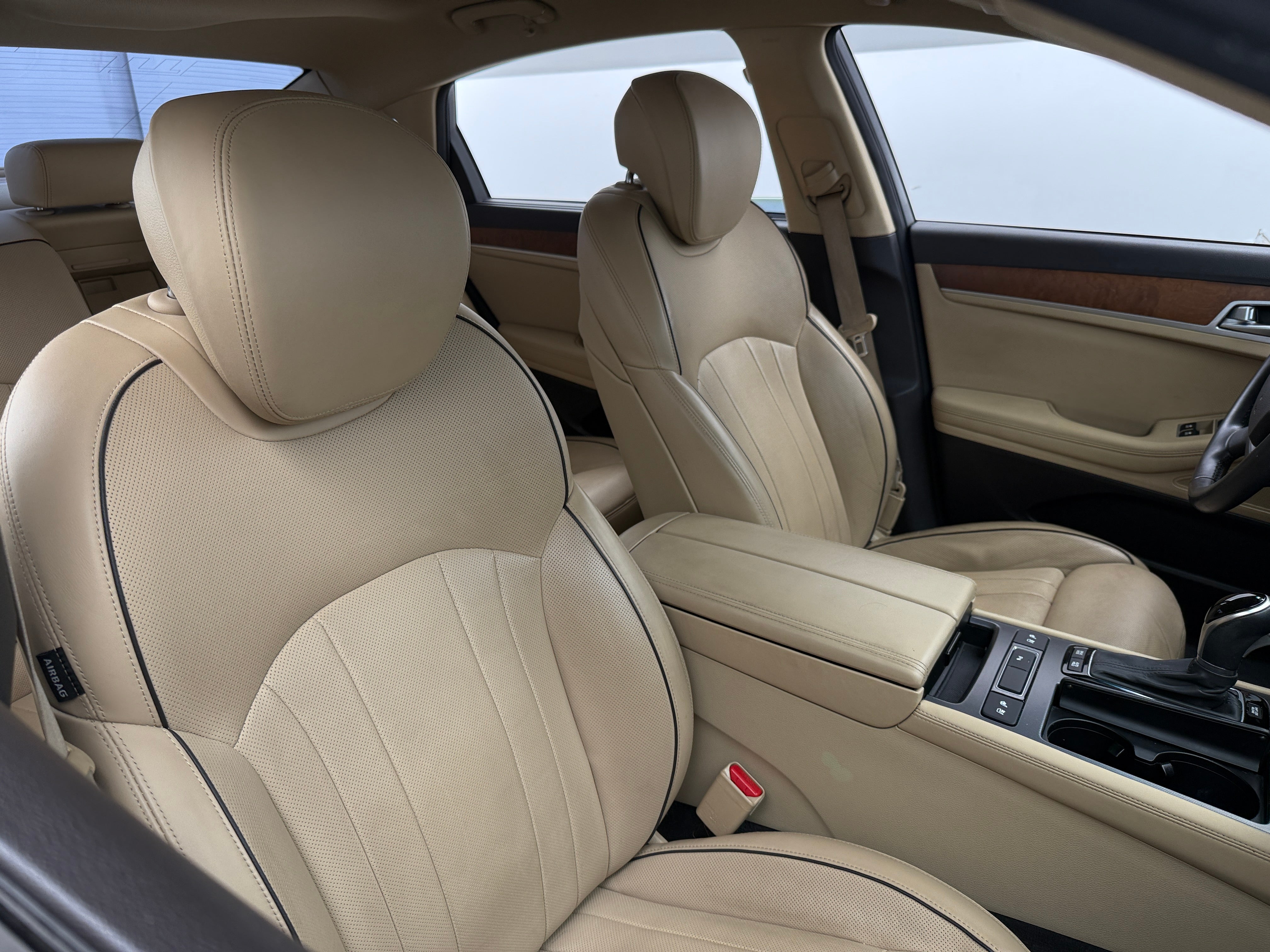 2015 Hyundai Genesis