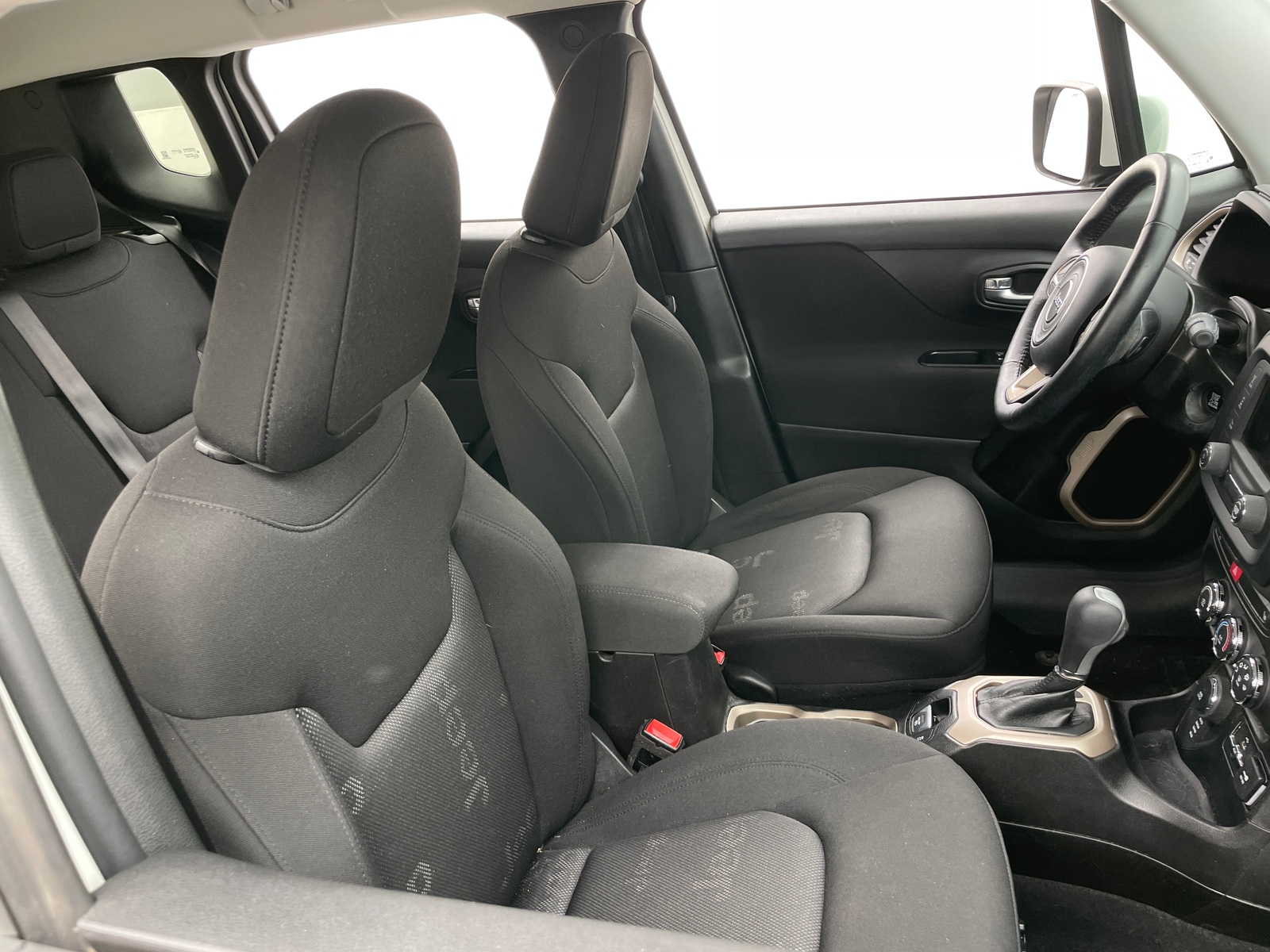 Thumbnail: 2017 Jeep Renegade - 2