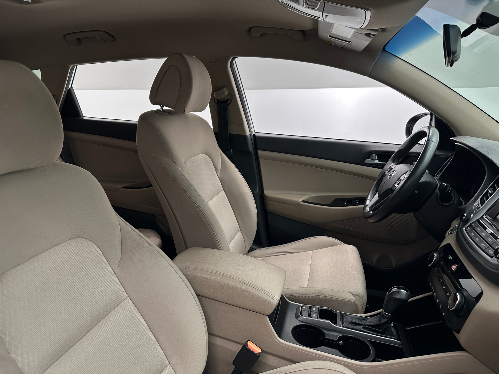 Thumbnail: 2016 Hyundai Tucson - 2