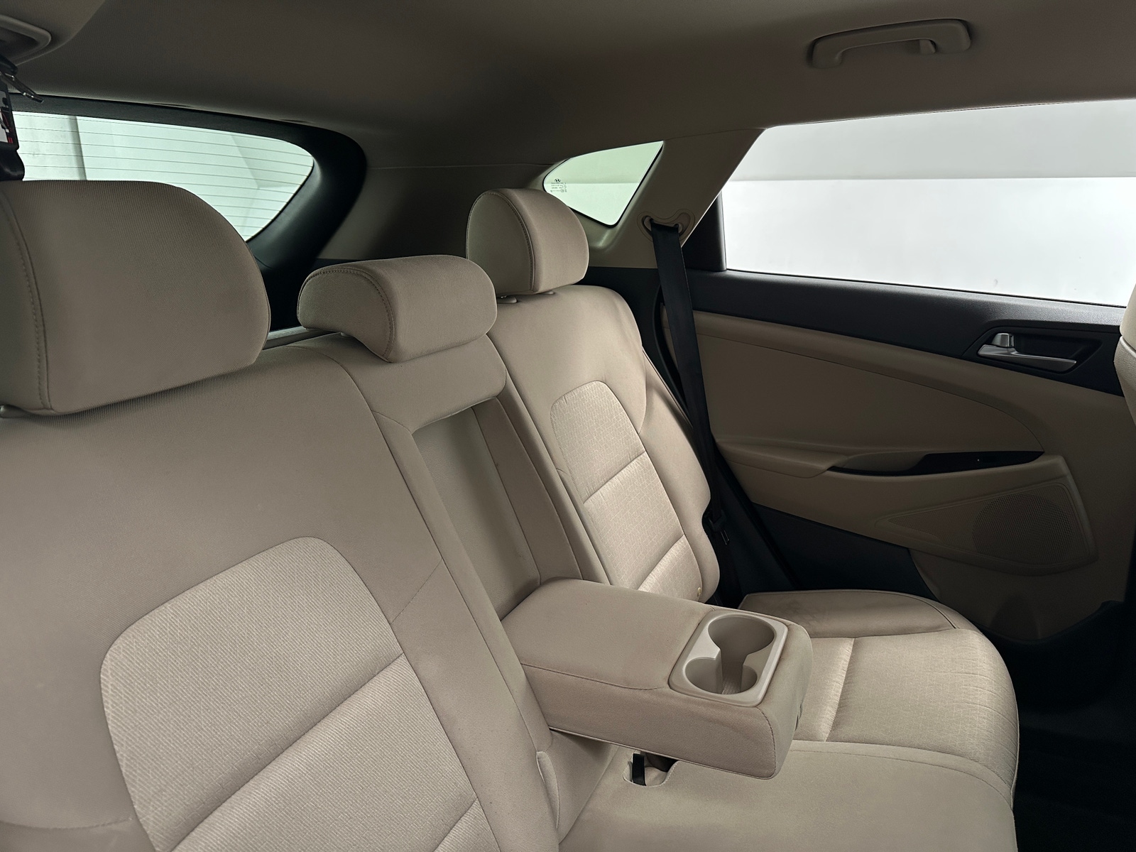 Thumbnail: 2016 Hyundai Tucson - 6