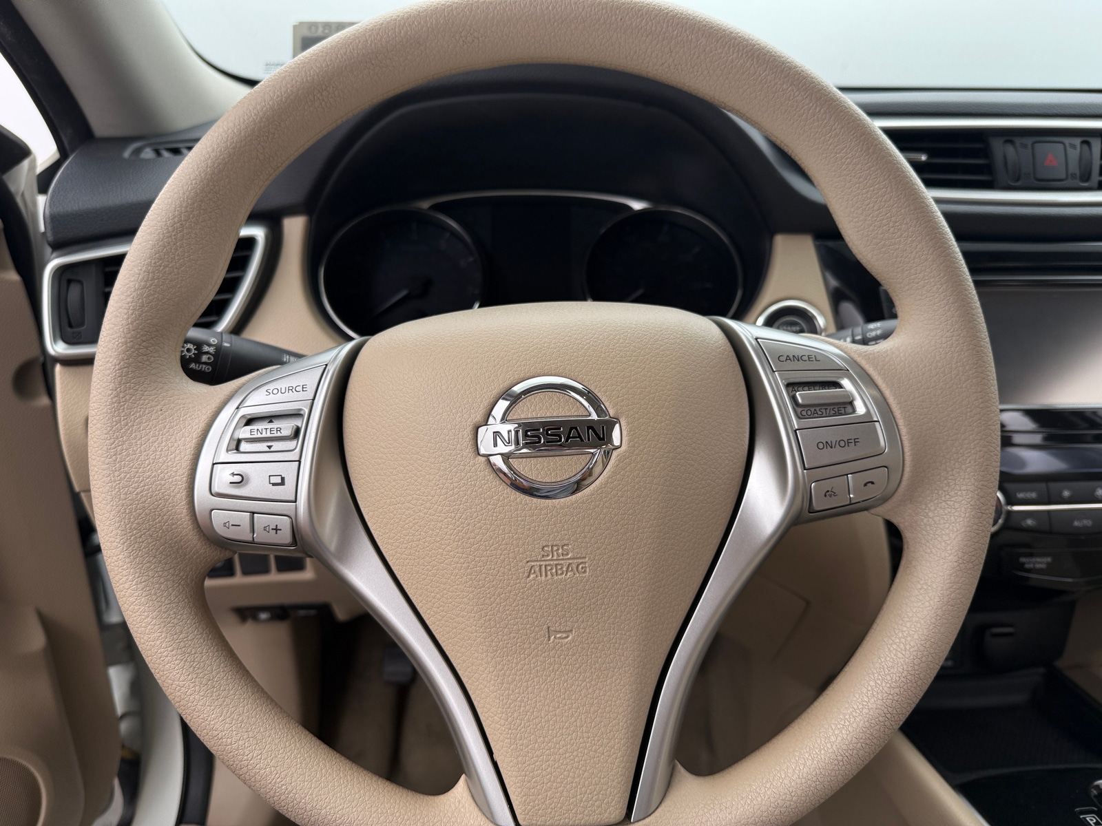 Thumbnail: 2015 Nissan Rogue - 5