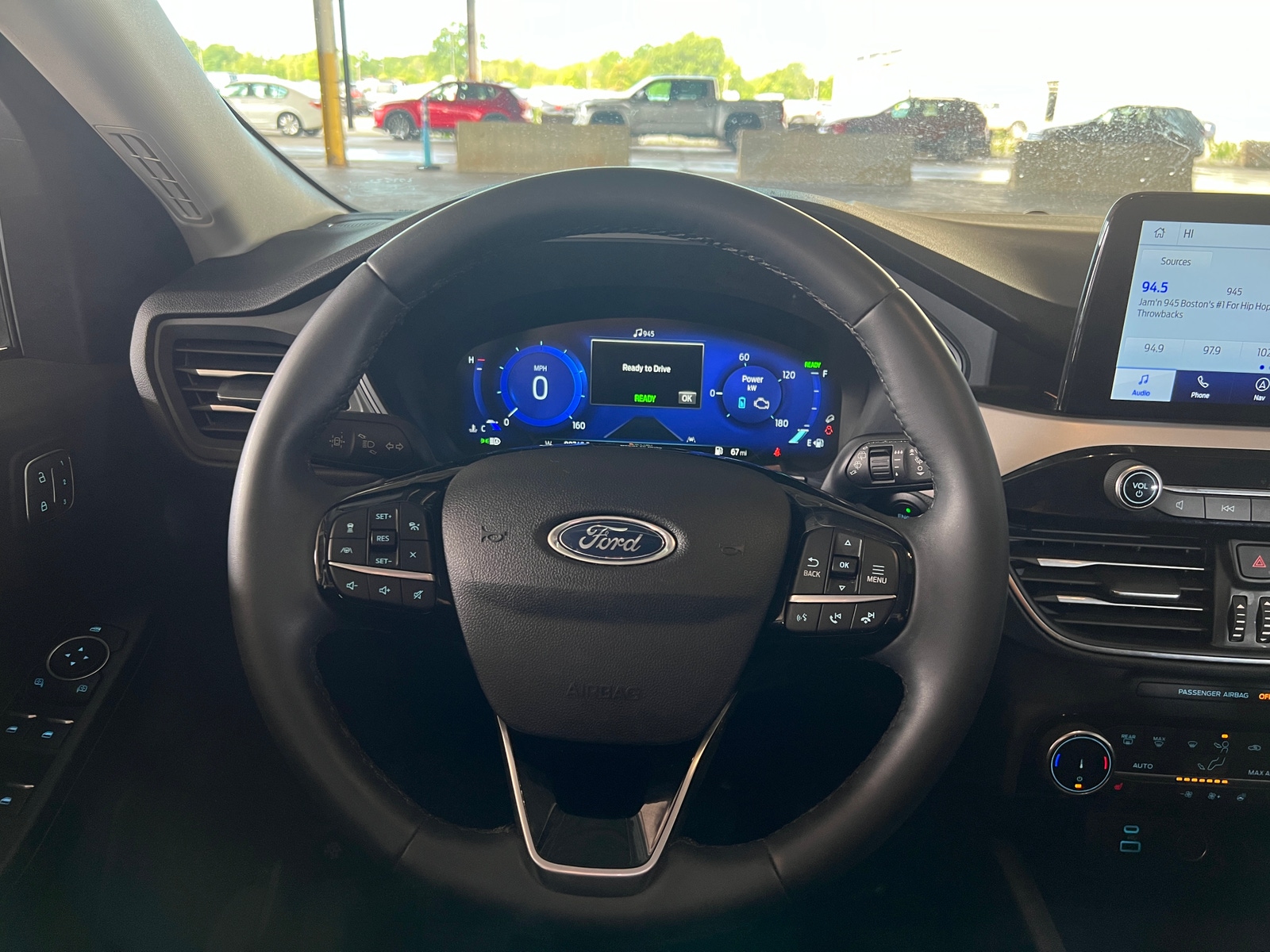 Thumbnail: 2022 Ford Escape - 4
