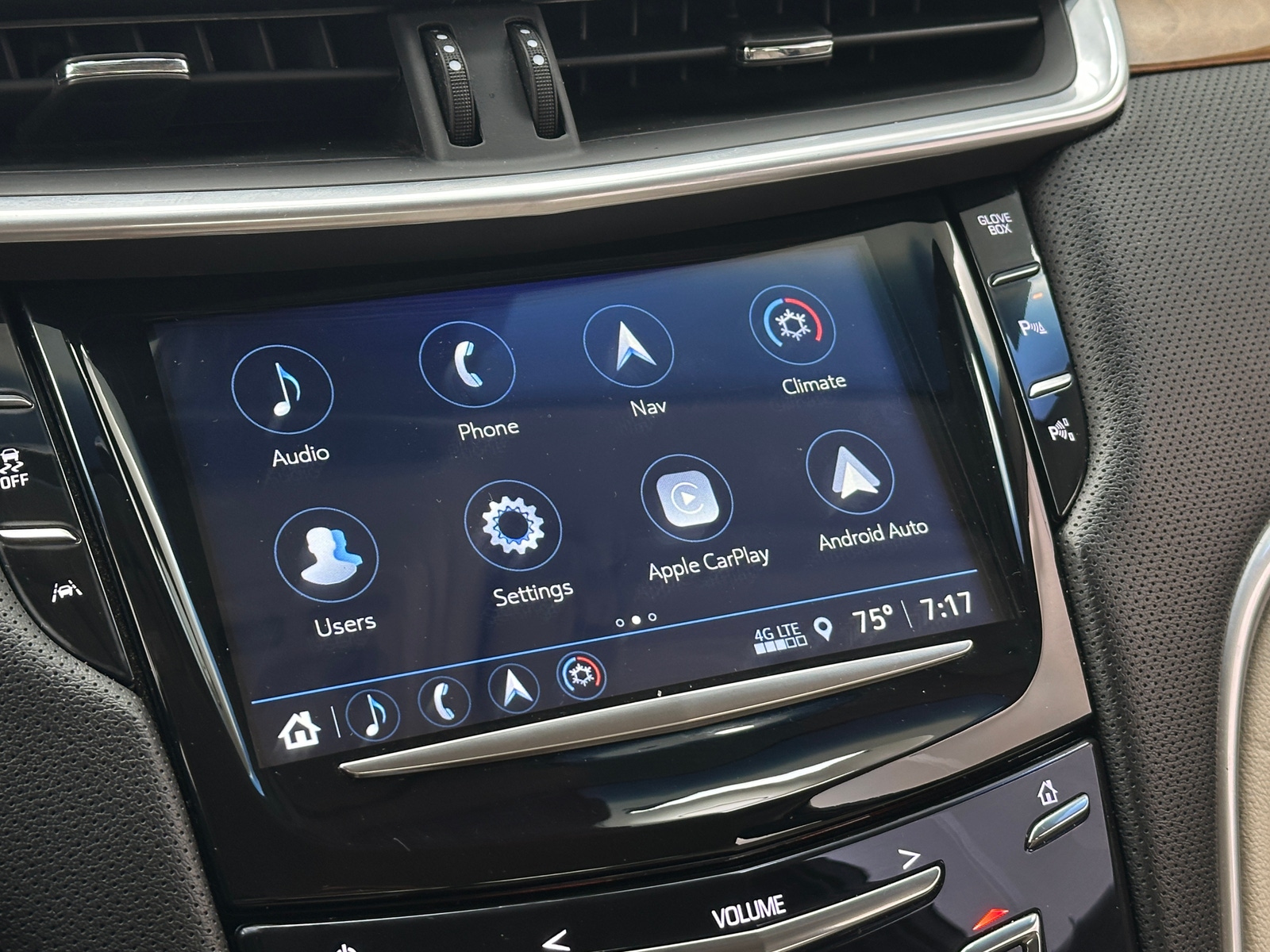 Thumbnail: 2019 Cadillac XTS - 3
