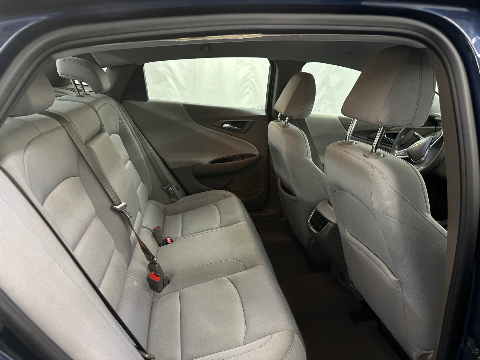 Thumbnail: 2021 Chevrolet Malibu - 6