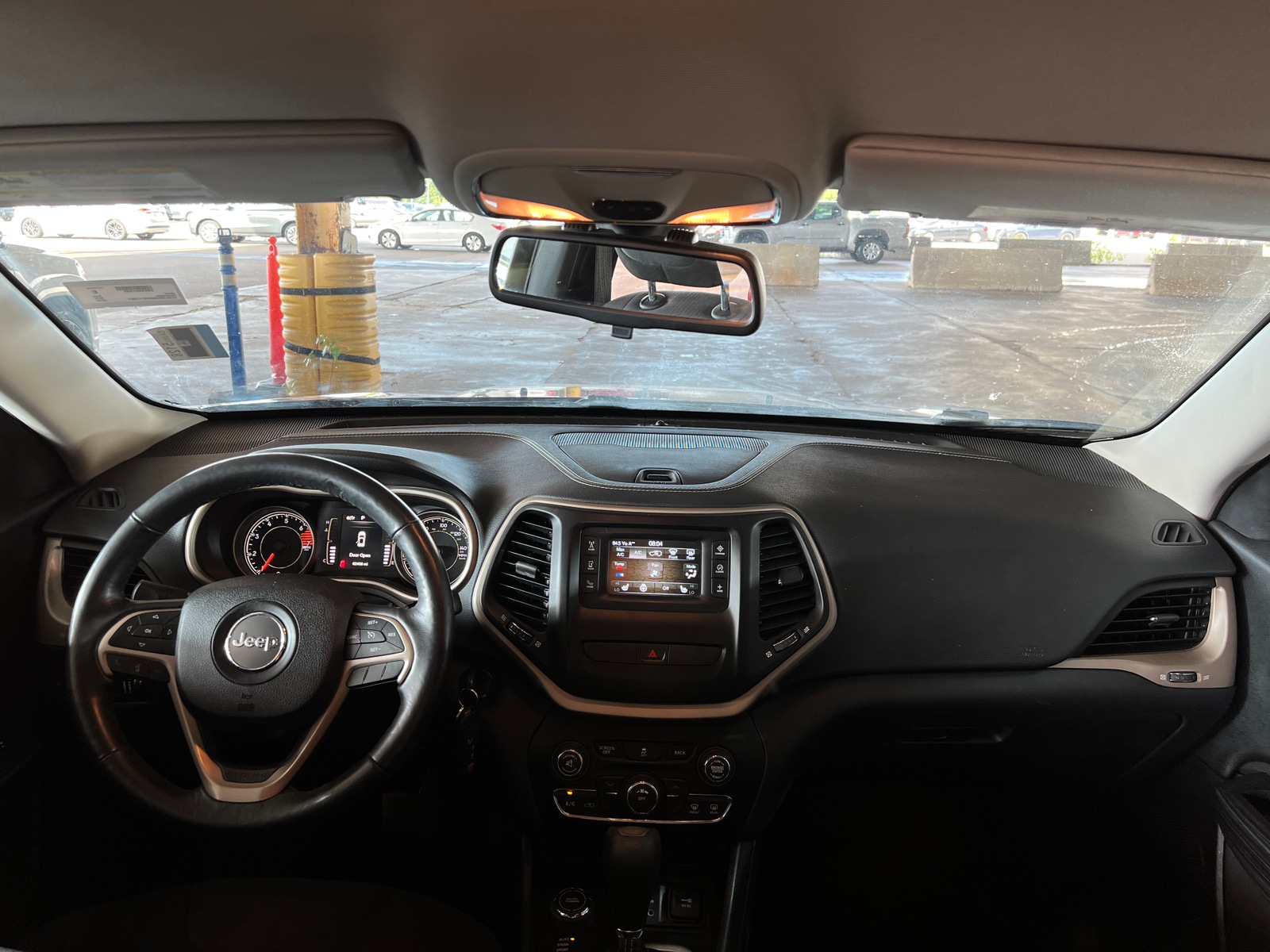 Thumbnail: 2016 Jeep Cherokee - 3