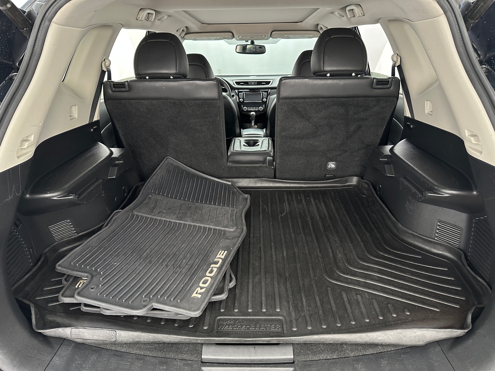 Thumbnail: 2015 Nissan Rogue - 6