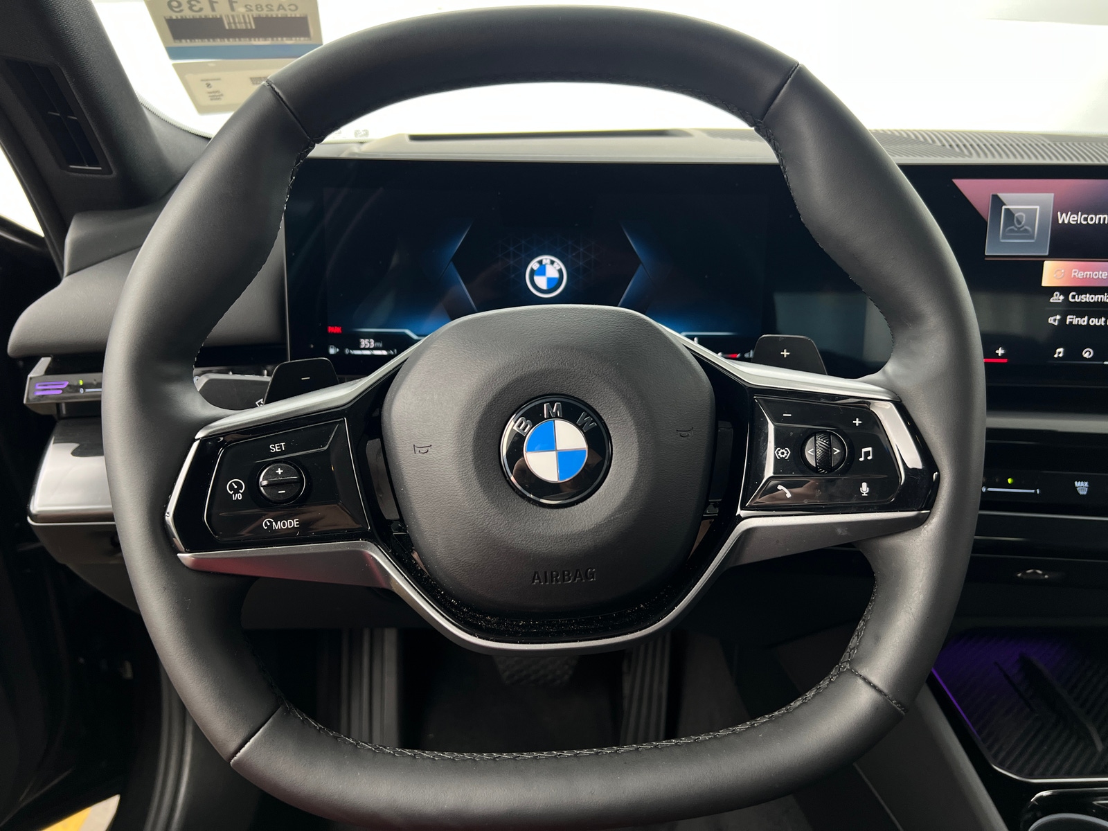 Thumbnail: 2025 BMW 5 Series - 4